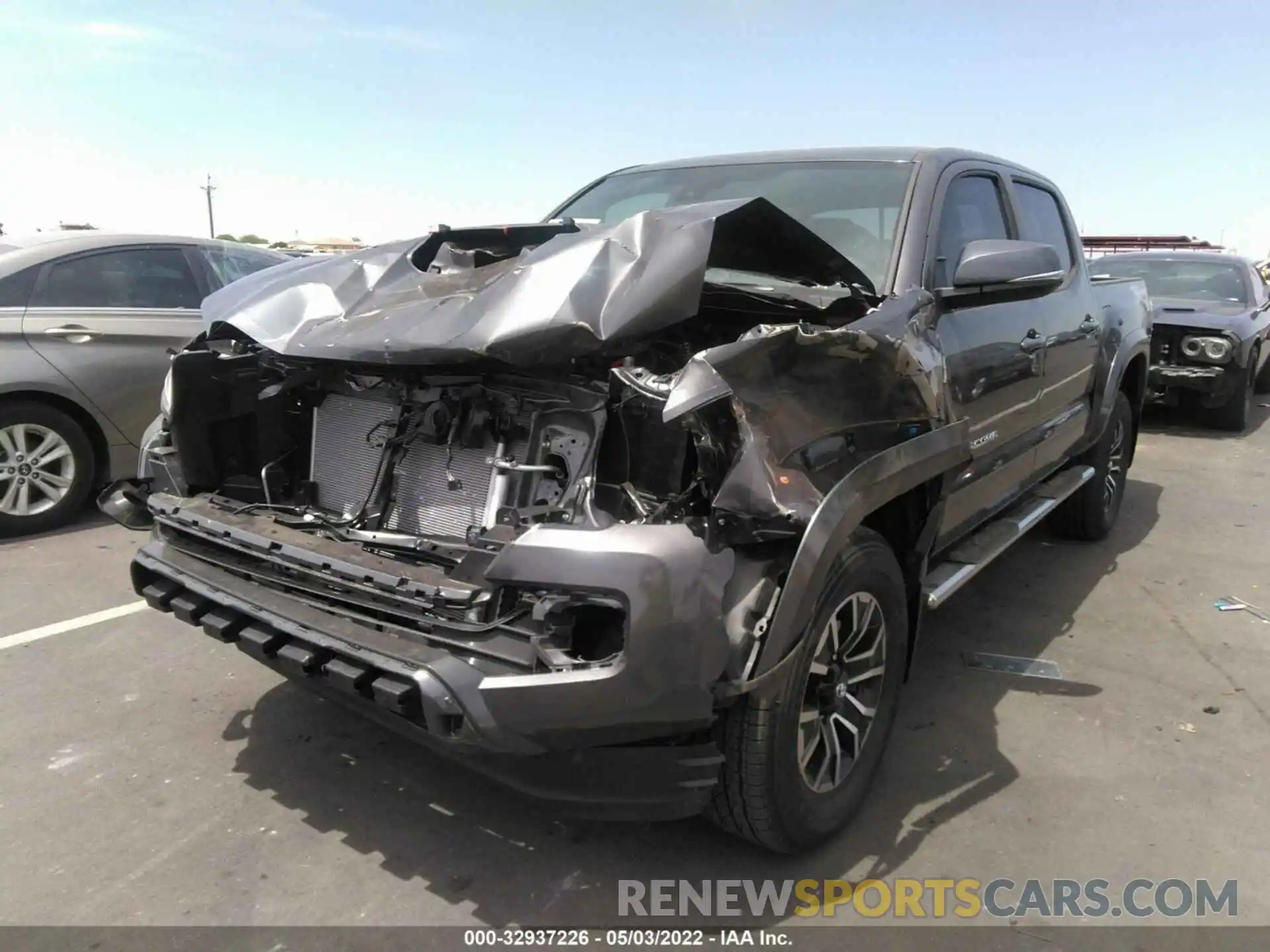 6 Photograph of a damaged car 3TMAZ5CNXNM174922 TOYOTA TACOMA 2WD 2022