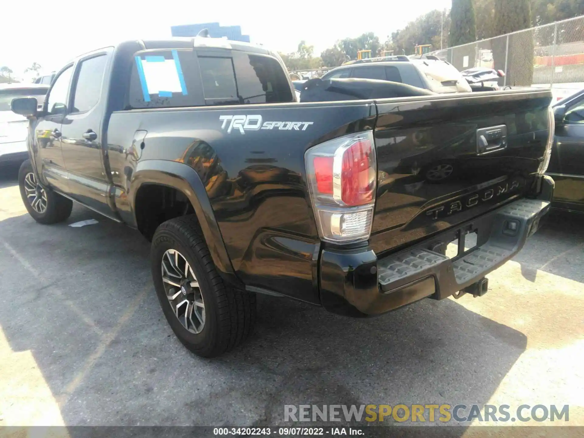 3 Photograph of a damaged car 3TMBZ5DN0NM035532 TOYOTA TACOMA 2WD 2022