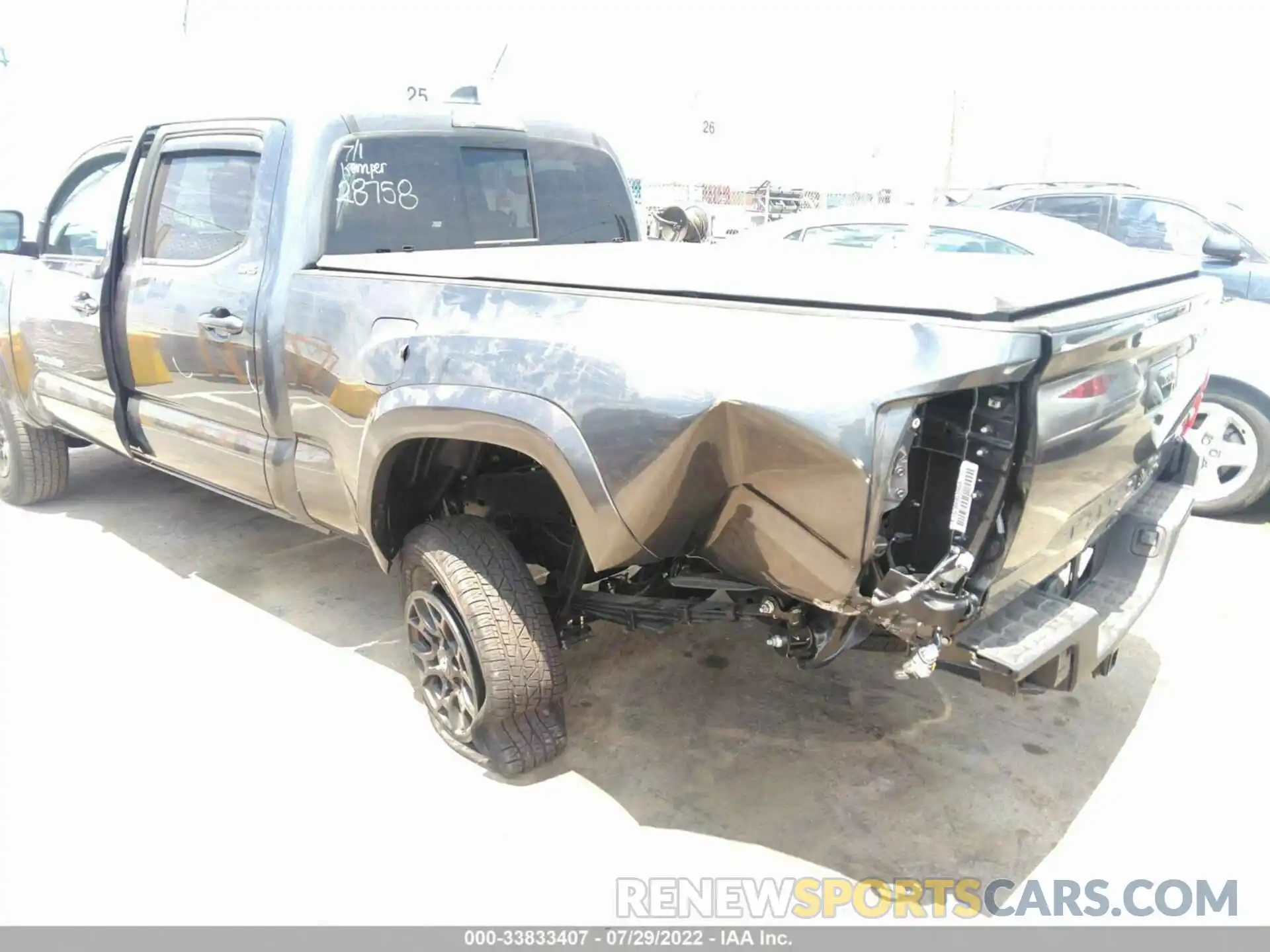 6 Photograph of a damaged car 3TMBZ5DN8NM035813 TOYOTA TACOMA 2WD 2022