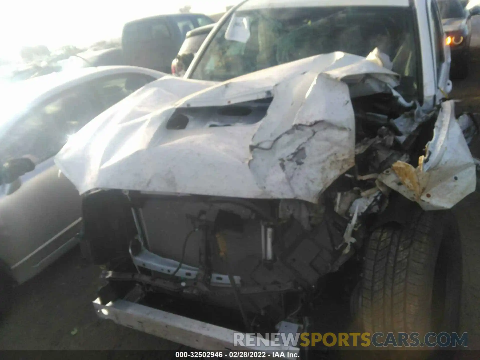 10 Photograph of a damaged car 3TMBZ5DN9NM032581 TOYOTA TACOMA 2WD 2022