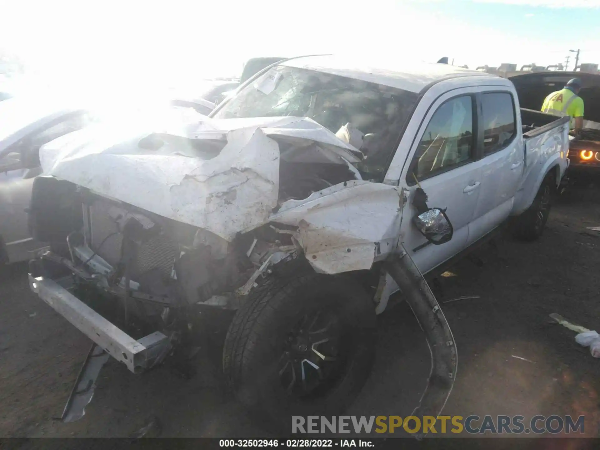 2 Photograph of a damaged car 3TMBZ5DN9NM032581 TOYOTA TACOMA 2WD 2022