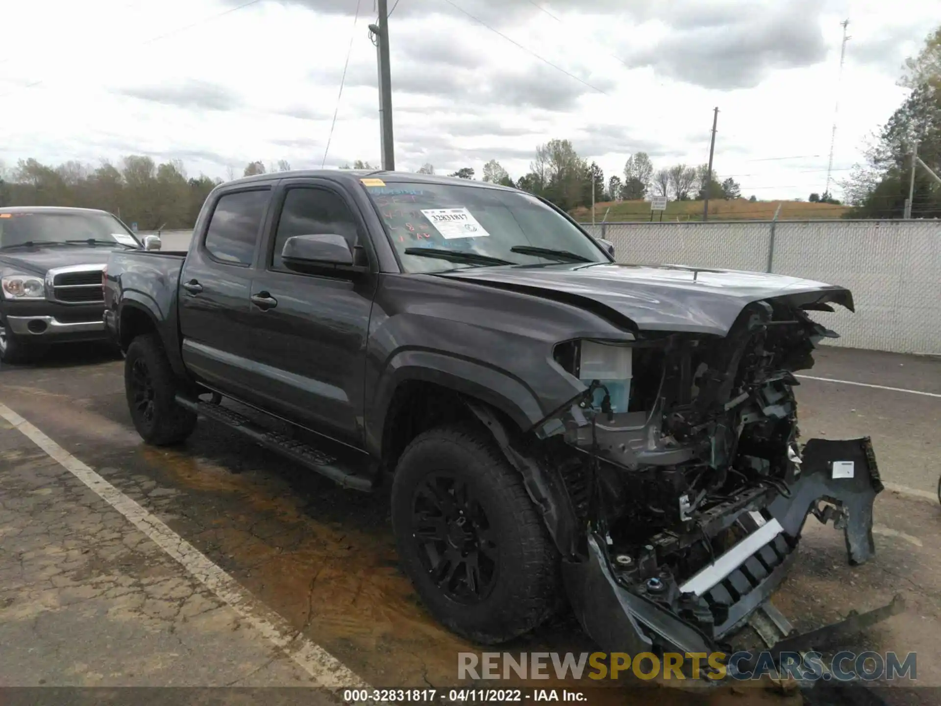 1 Photograph of a damaged car 3TYAX5GN0NT045270 TOYOTA TACOMA 2WD 2022