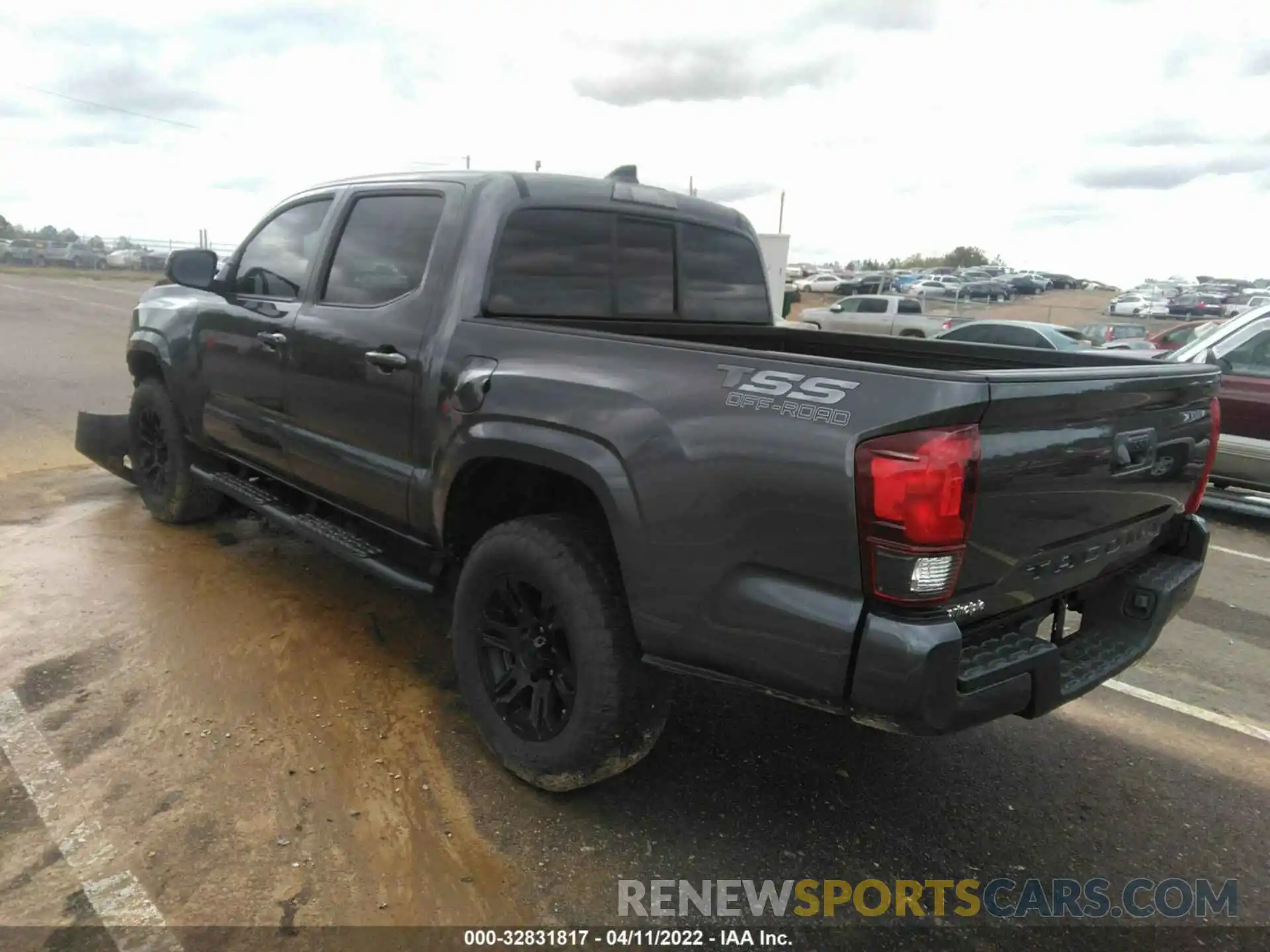 3 Photograph of a damaged car 3TYAX5GN0NT045270 TOYOTA TACOMA 2WD 2022