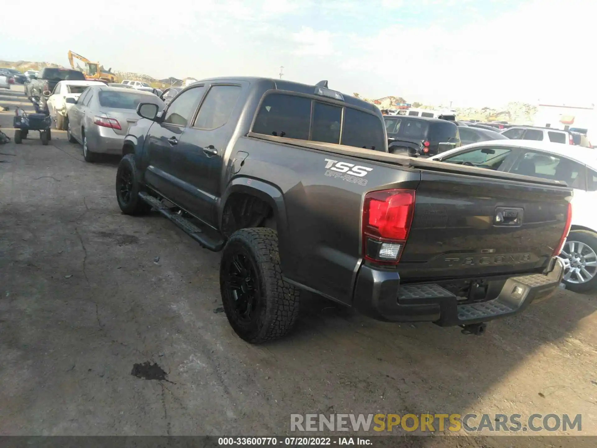 3 Фотография поврежденного автомобиля 3TYAX5GN0NT047102 TOYOTA TACOMA 2WD 2022