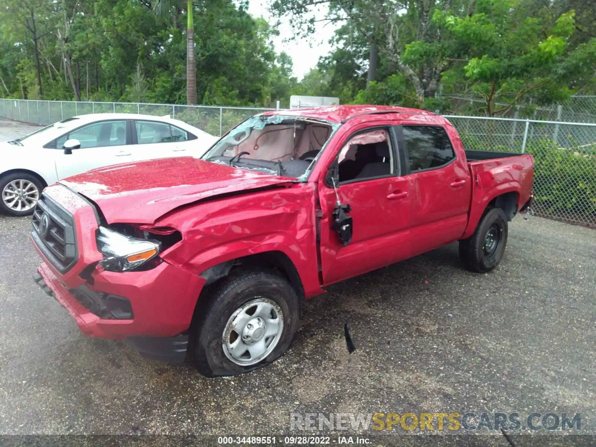 2 Photograph of a damaged car 3TYAX5GN4NT045756 TOYOTA TACOMA 2WD 2022