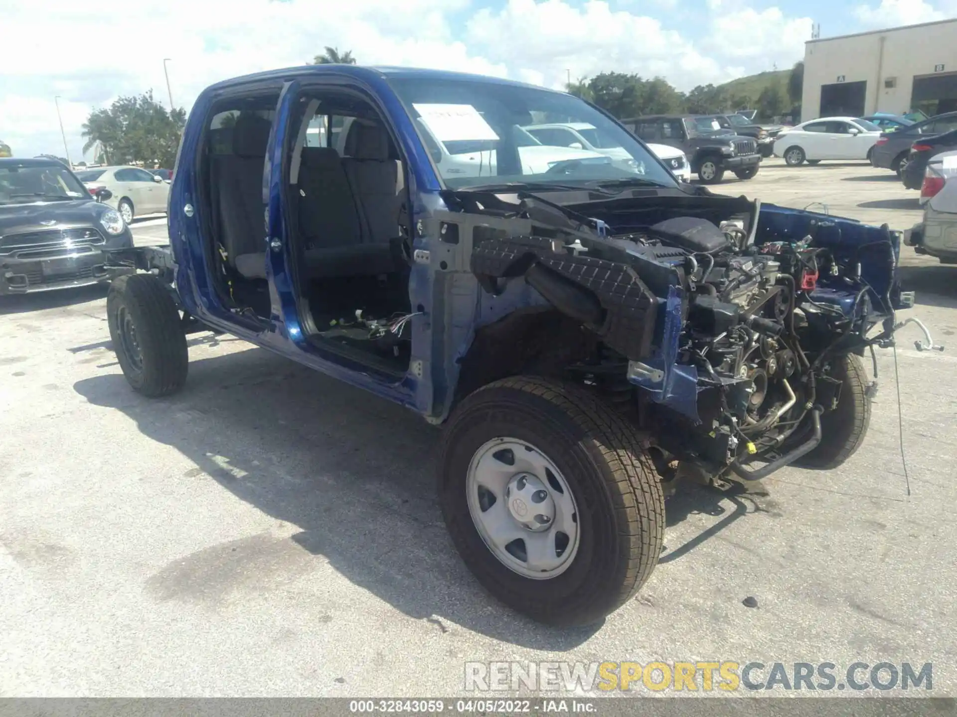 1 Photograph of a damaged car 3TYAX5GN5NT034264 TOYOTA TACOMA 2WD 2022