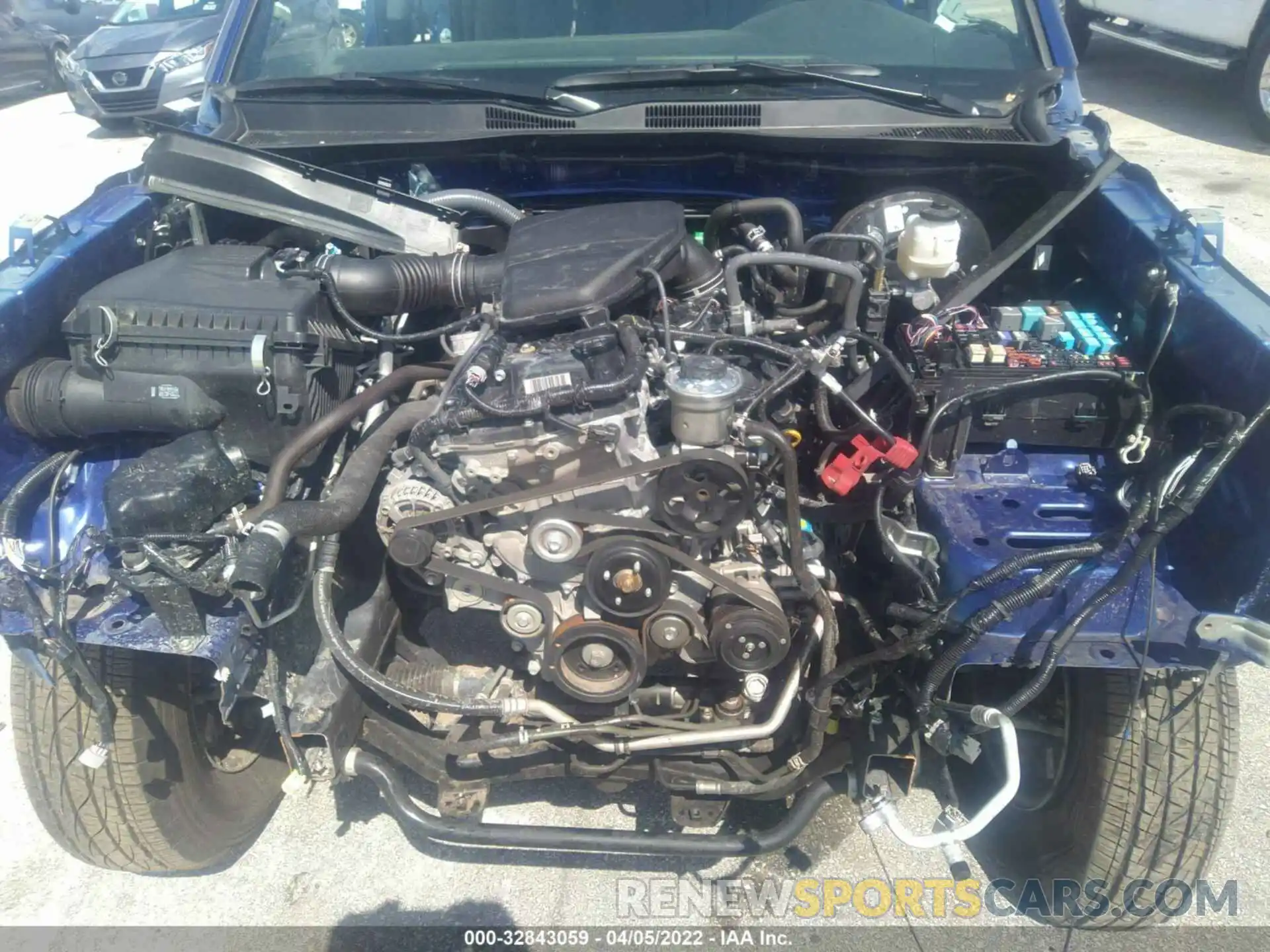 10 Photograph of a damaged car 3TYAX5GN5NT034264 TOYOTA TACOMA 2WD 2022