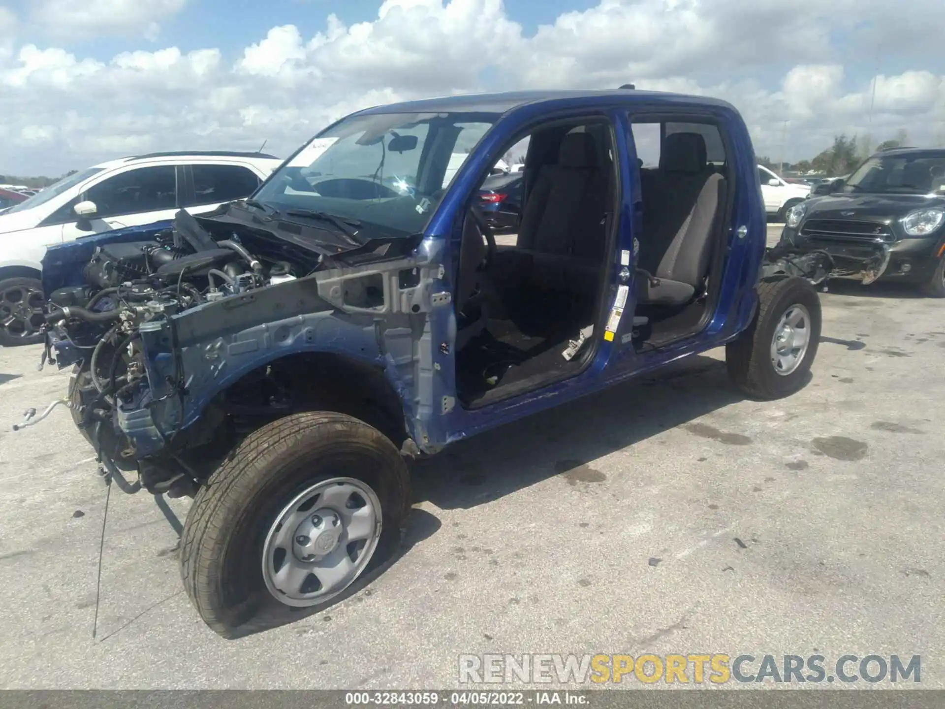 2 Photograph of a damaged car 3TYAX5GN5NT034264 TOYOTA TACOMA 2WD 2022