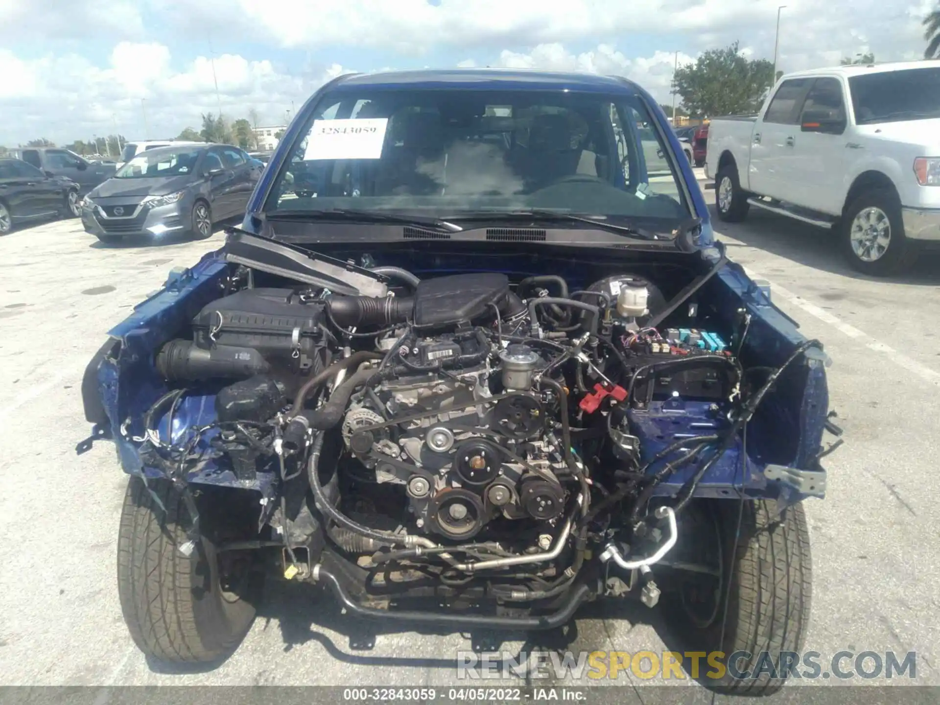 6 Photograph of a damaged car 3TYAX5GN5NT034264 TOYOTA TACOMA 2WD 2022