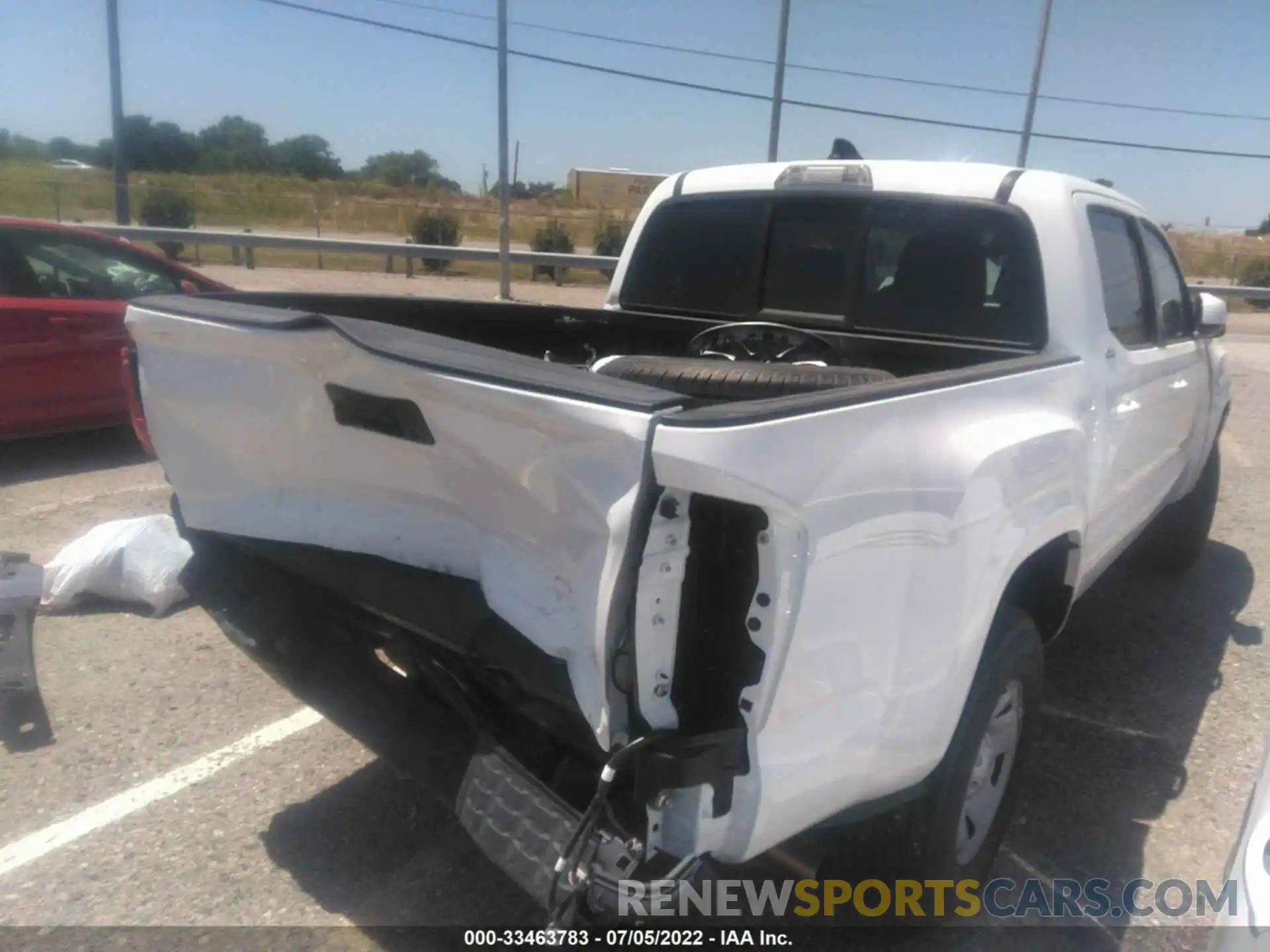 4 Photograph of a damaged car 3TYAX5GN5NT055051 TOYOTA TACOMA 2WD 2022