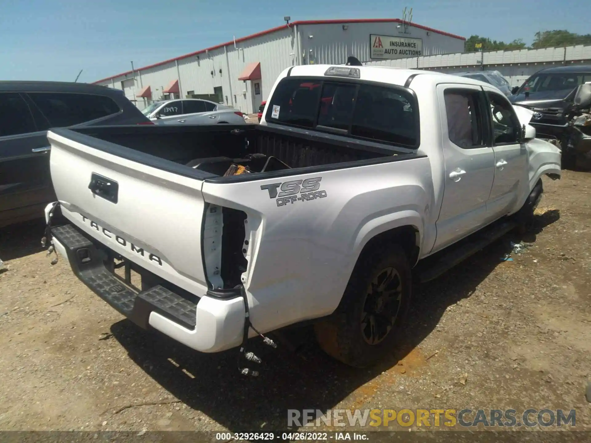 4 Photograph of a damaged car 3TYAX5GN8NT034534 TOYOTA TACOMA 2WD 2022