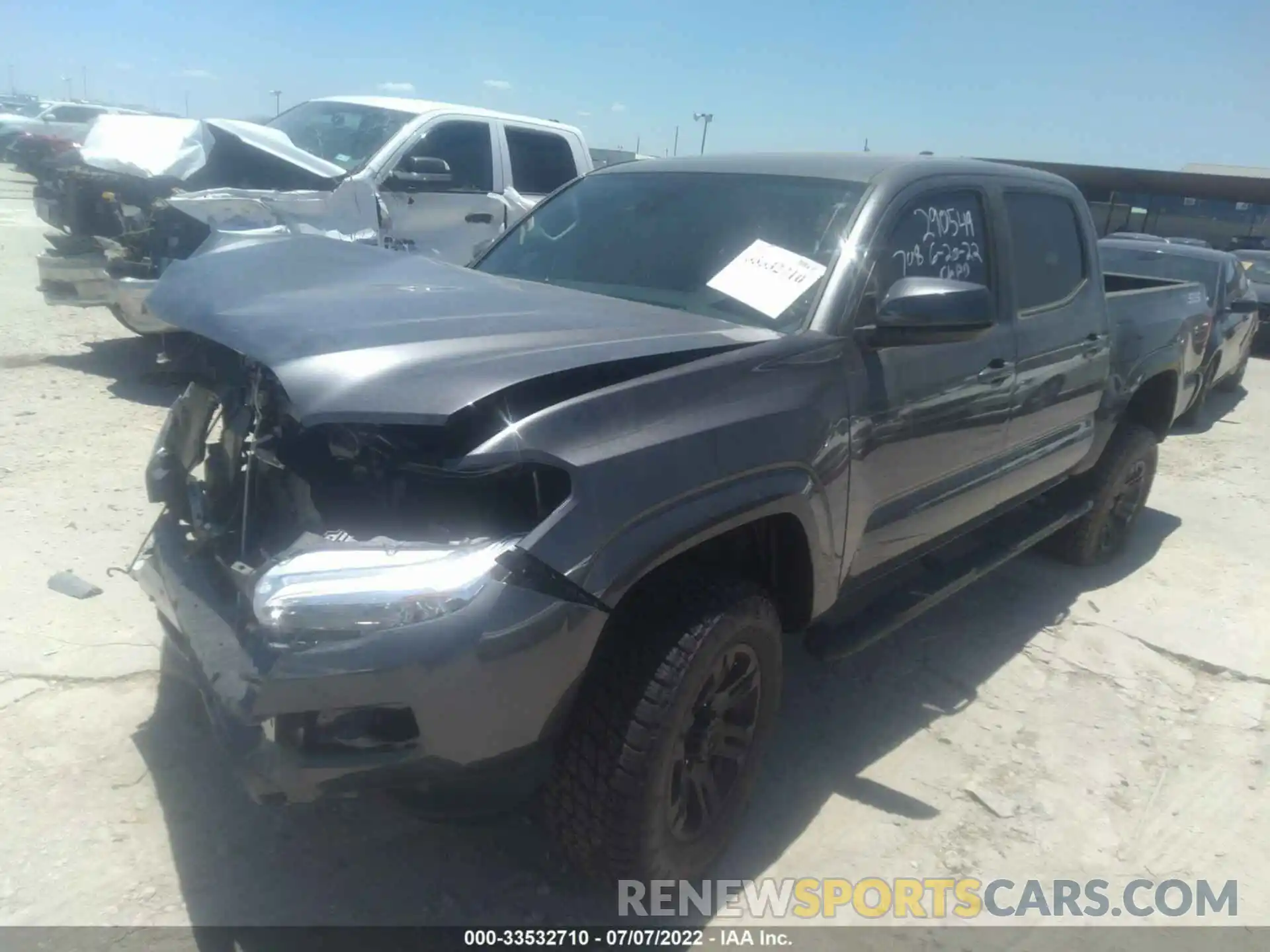 2 Фотография поврежденного автомобиля 3TYAX5GN8NT058140 TOYOTA TACOMA 2WD 2022