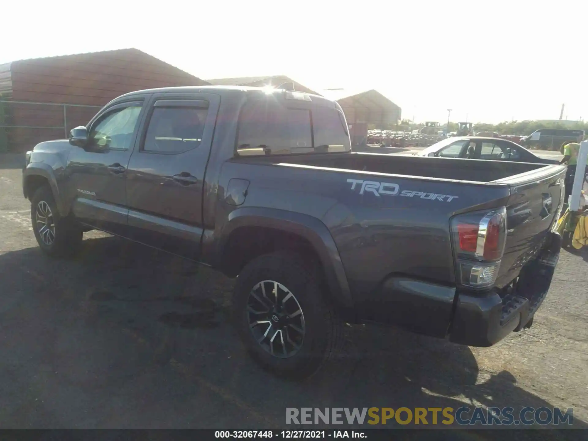 3 Photograph of a damaged car 3TYAZ5CN3NT013025 TOYOTA TACOMA 2WD 2022