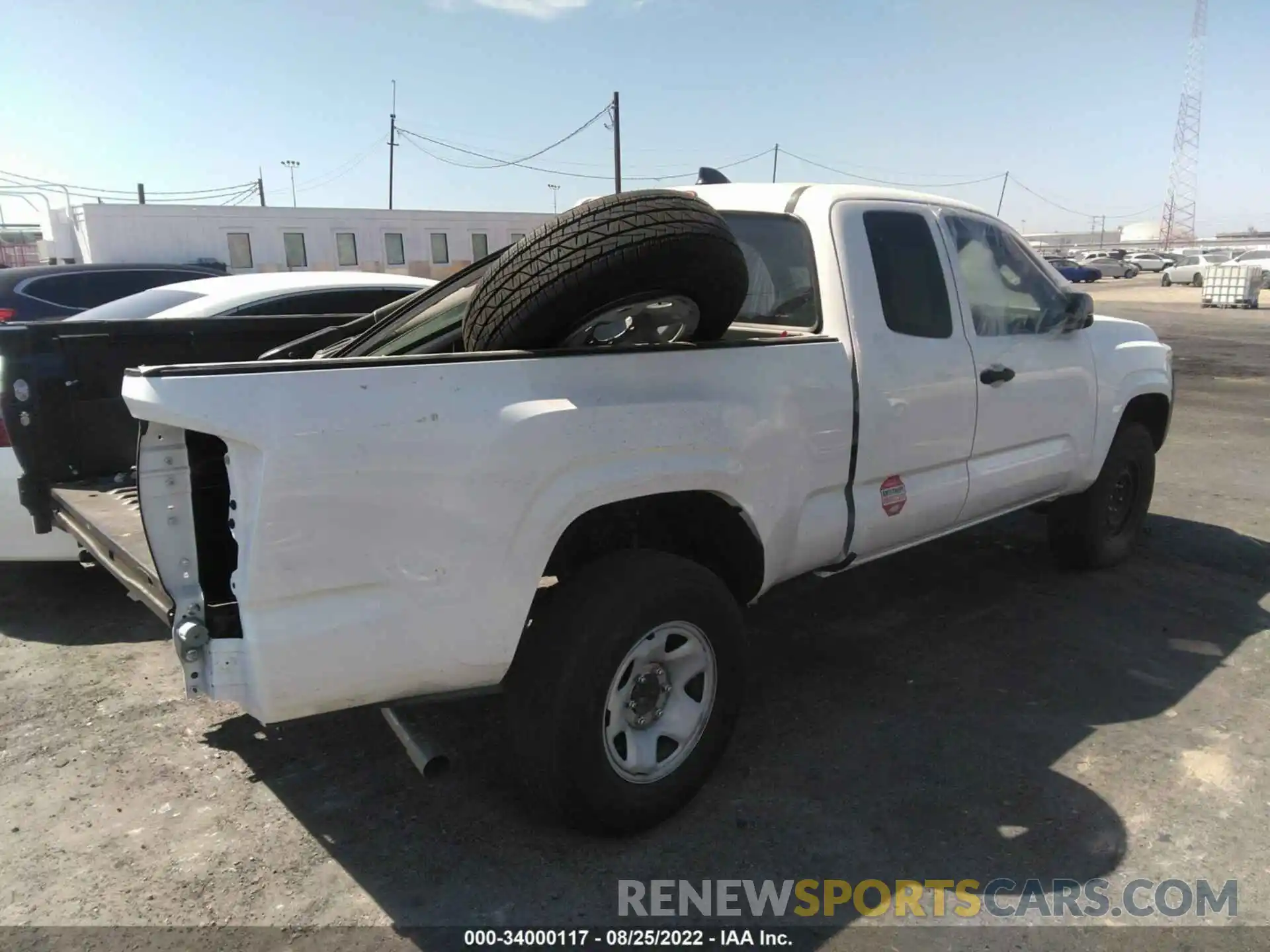 4 Photograph of a damaged car 3TYRX5GN2NT048125 TOYOTA TACOMA 2WD 2022