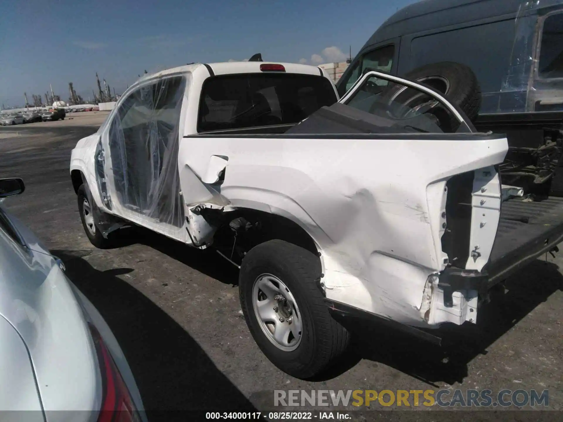 6 Photograph of a damaged car 3TYRX5GN2NT048125 TOYOTA TACOMA 2WD 2022