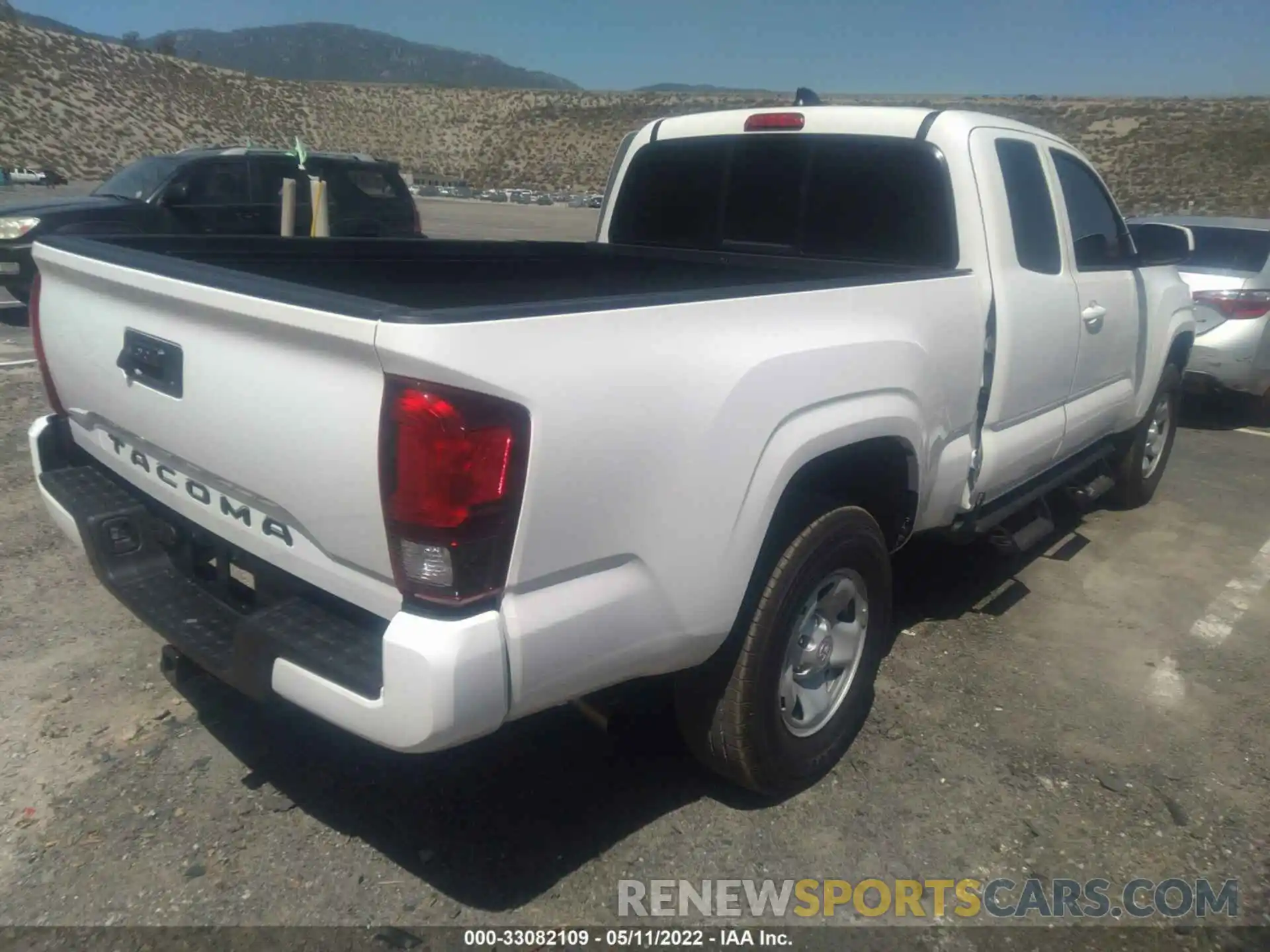 4 Photograph of a damaged car 3TYRX5GN3NT050479 TOYOTA TACOMA 2WD 2022