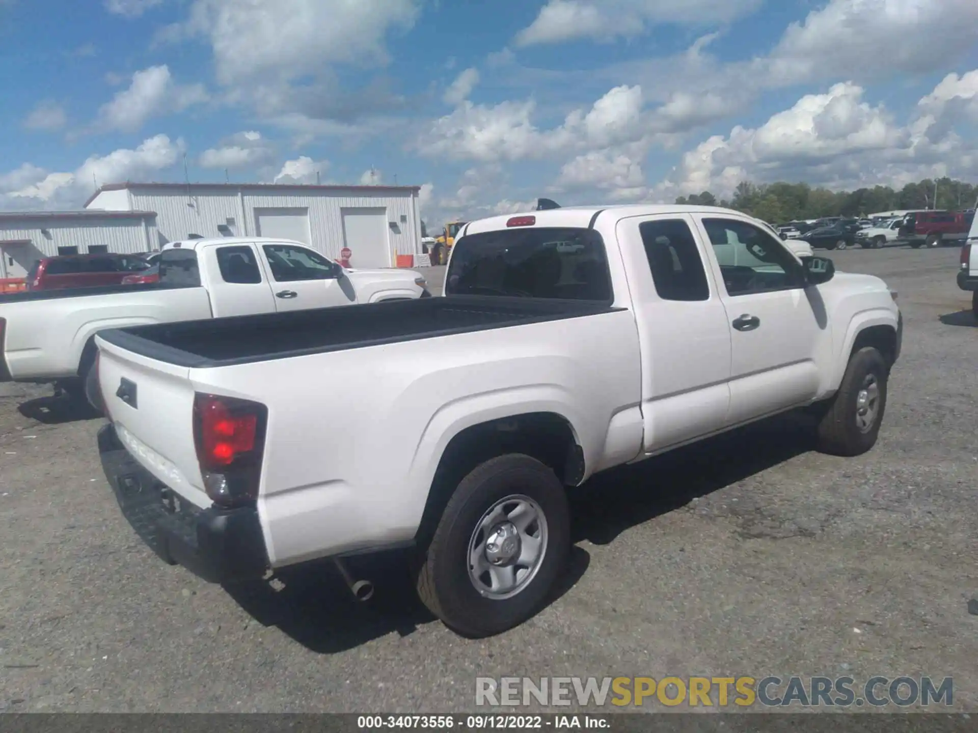 4 Photograph of a damaged car 3TYRX5GN4NT054976 TOYOTA TACOMA 2WD 2022