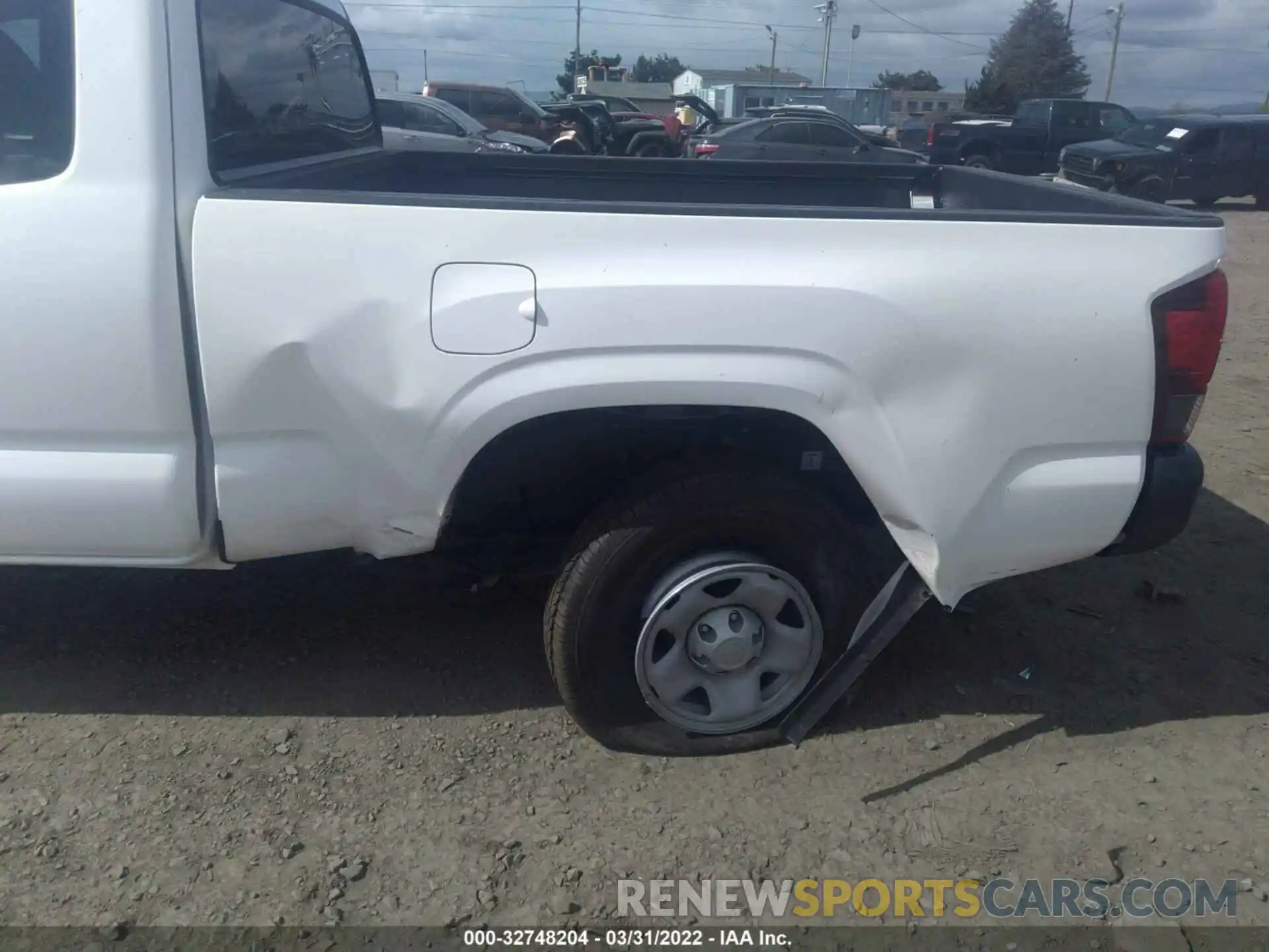 6 Photograph of a damaged car 3TYRX5GN7NT044264 TOYOTA TACOMA 2WD 2022