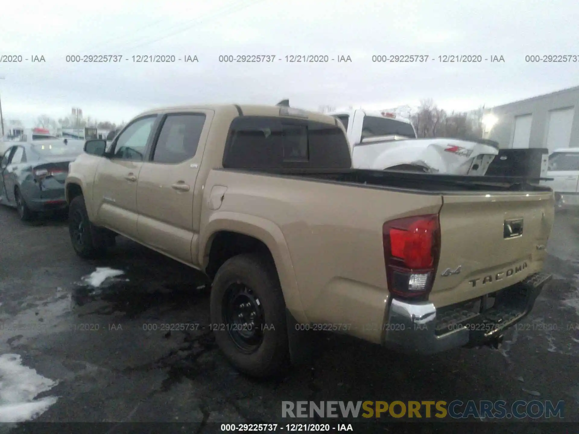 3 Photograph of a damaged car 3TMCZ5AN0KM192028 TOYOTA TACOMA 4WD 2019