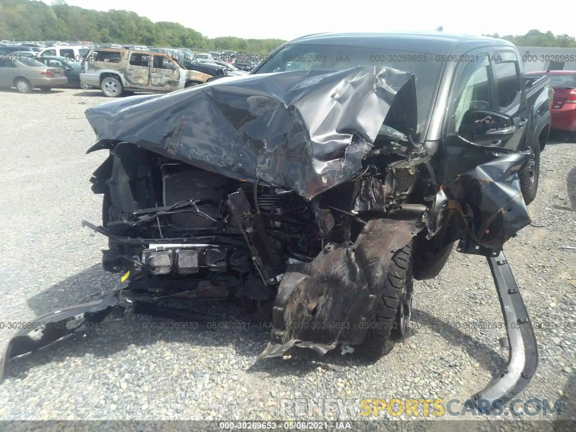 6 Photograph of a damaged car 3TMCZ5AN0KM192546 TOYOTA TACOMA 4WD 2019