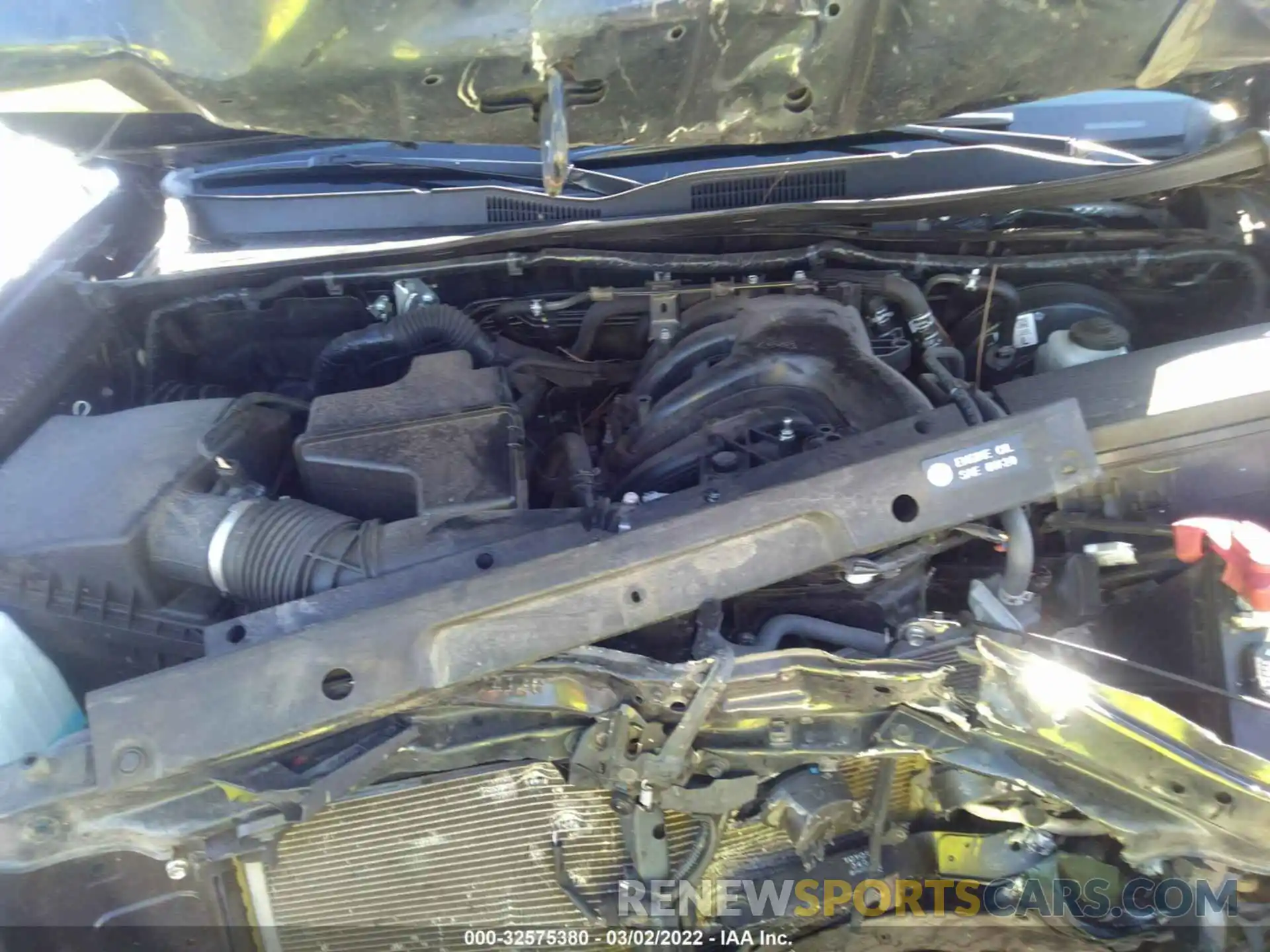 10 Photograph of a damaged car 3TMCZ5AN0KM194023 TOYOTA TACOMA 4WD 2019