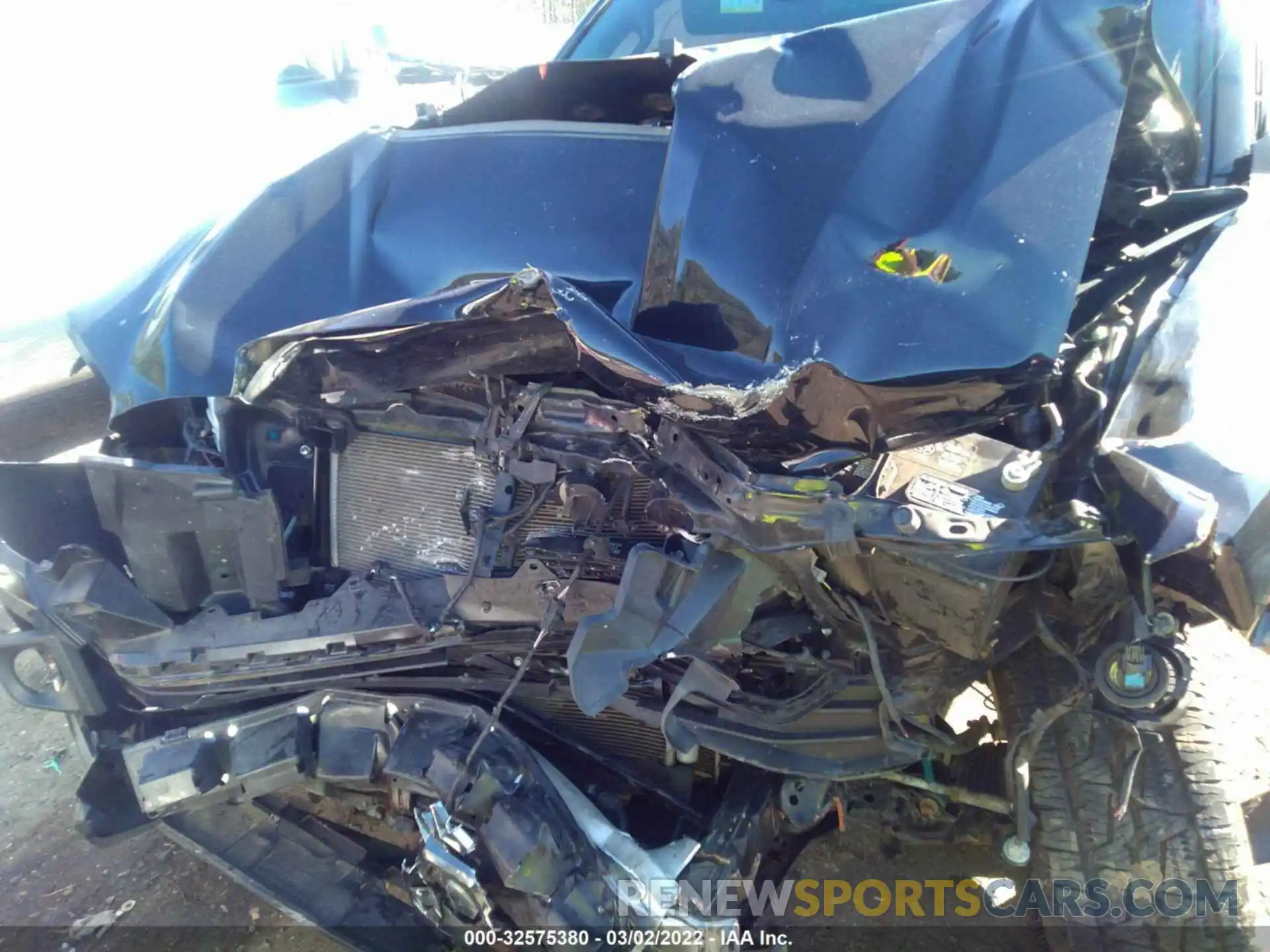 6 Photograph of a damaged car 3TMCZ5AN0KM194023 TOYOTA TACOMA 4WD 2019