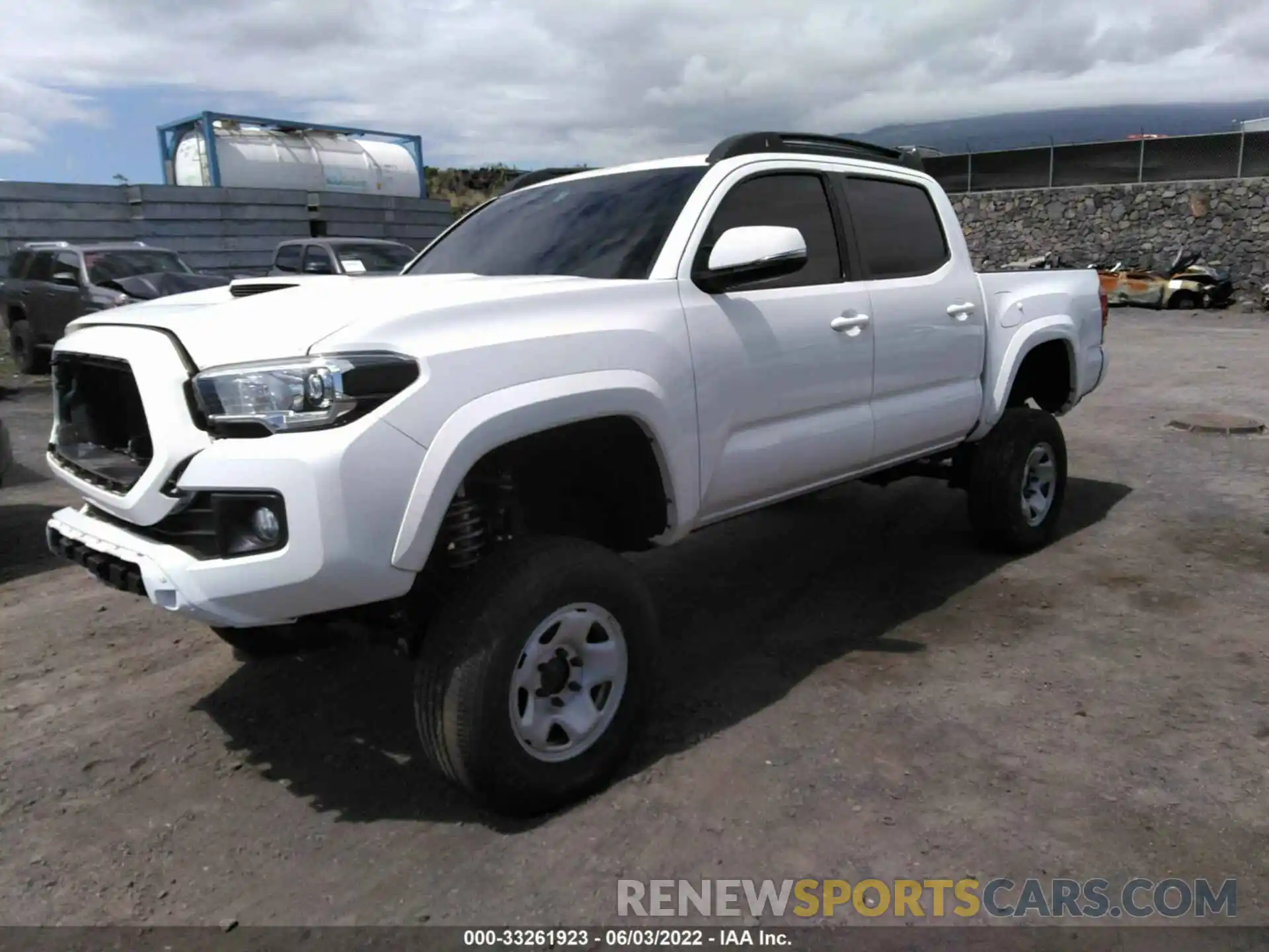 2 Photograph of a damaged car 3TMCZ5AN0KM196175 TOYOTA TACOMA 4WD 2019