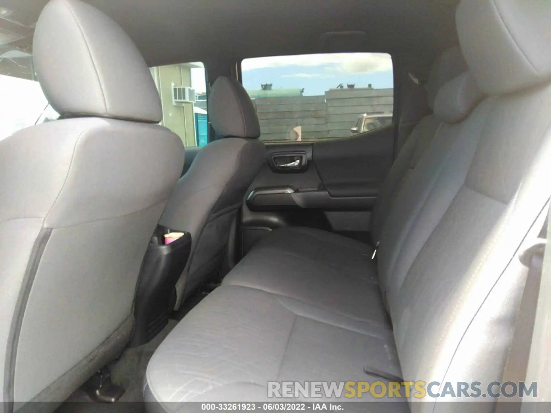 8 Photograph of a damaged car 3TMCZ5AN0KM196175 TOYOTA TACOMA 4WD 2019