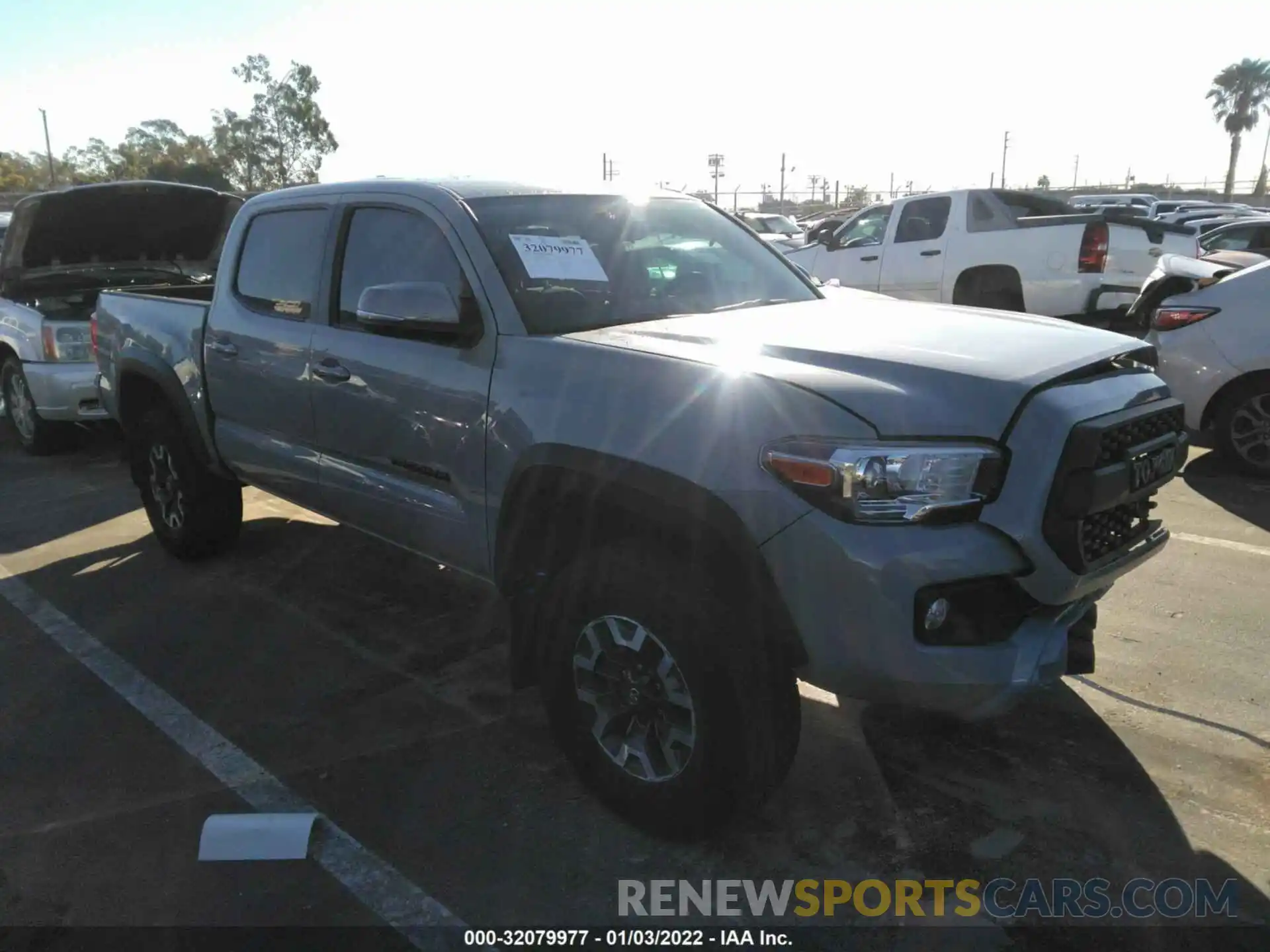 1 Photograph of a damaged car 3TMCZ5AN0KM200919 TOYOTA TACOMA 4WD 2019