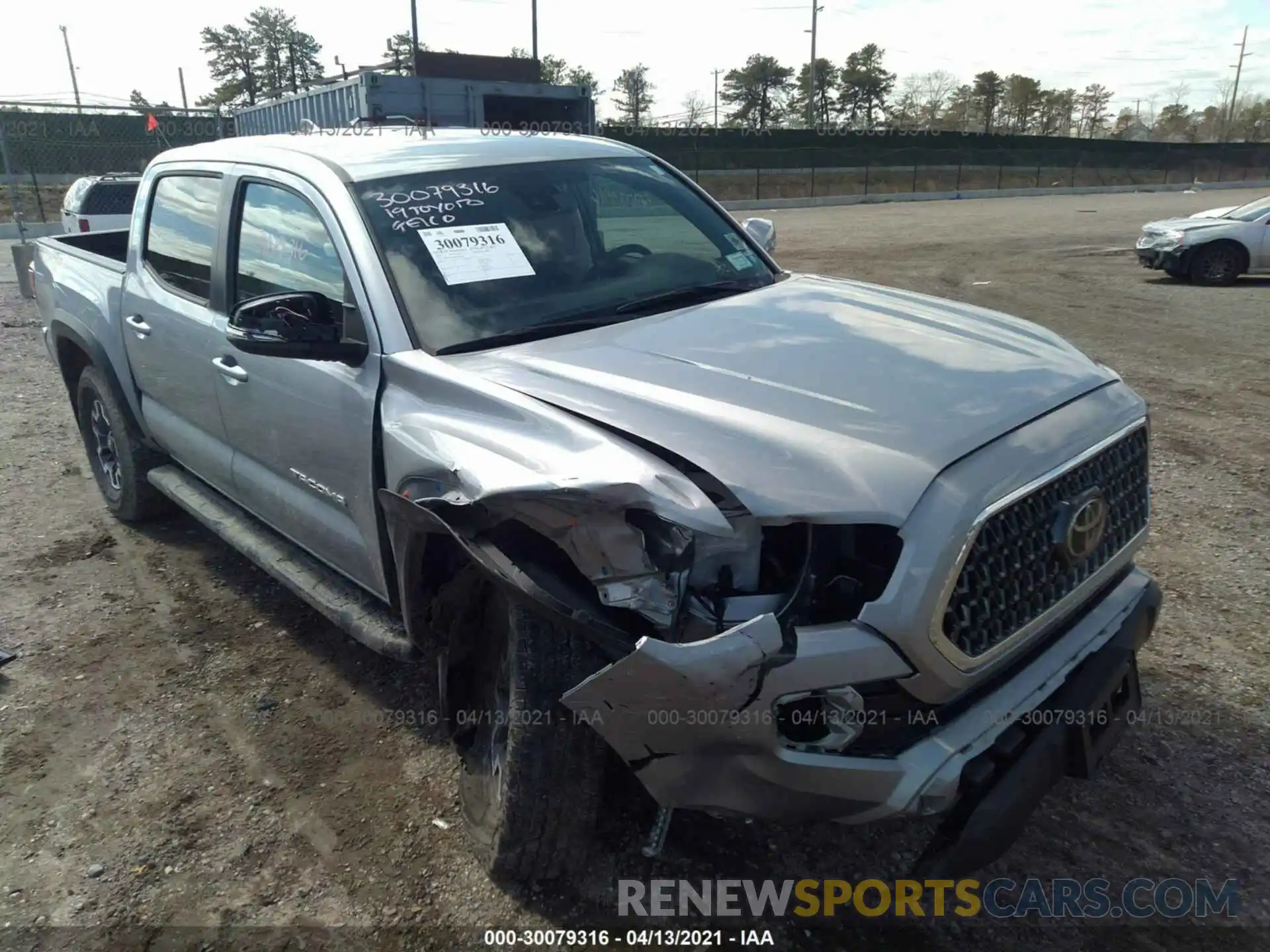 6 Photograph of a damaged car 3TMCZ5AN0KM232656 TOYOTA TACOMA 4WD 2019