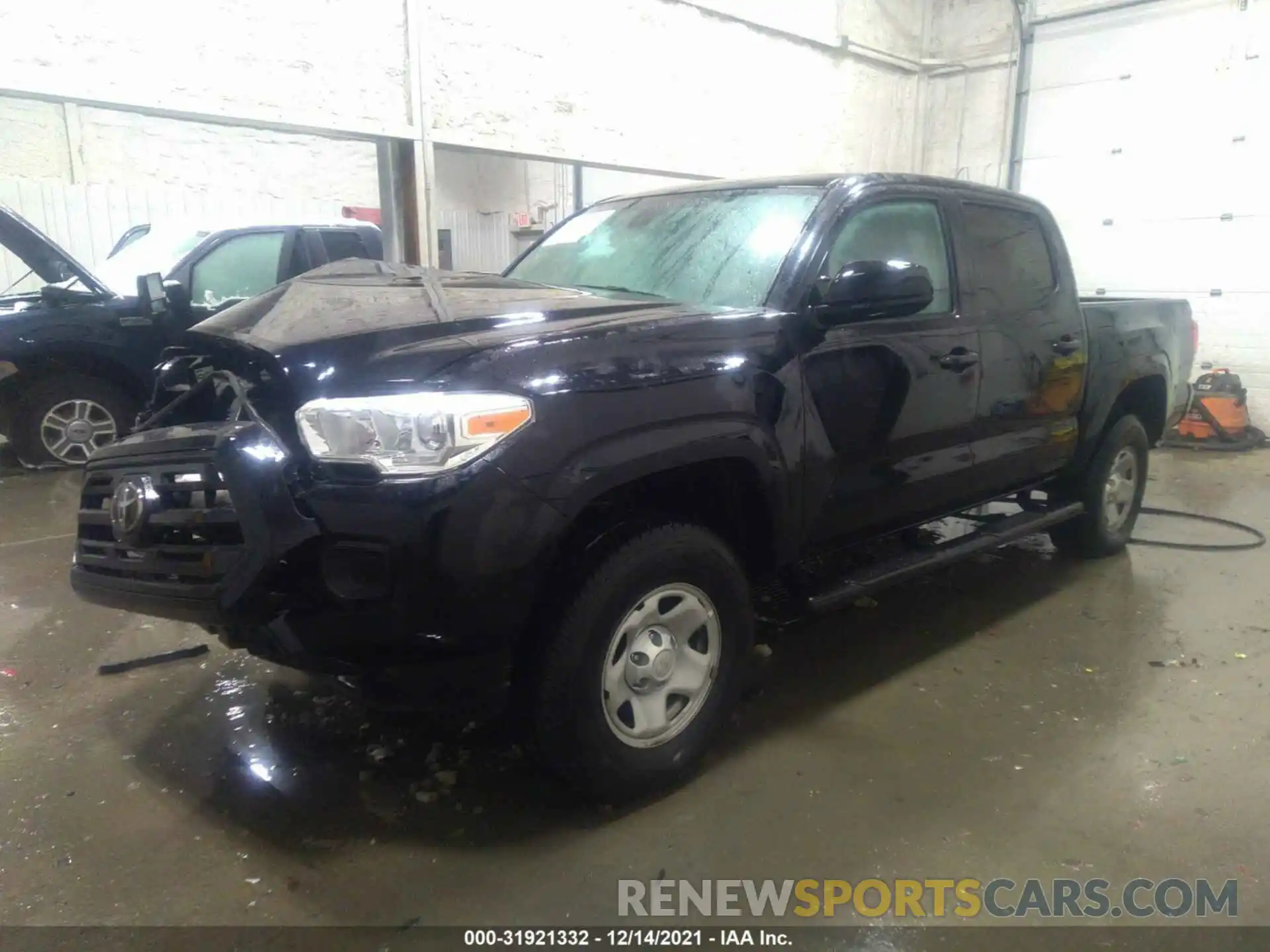 2 Photograph of a damaged car 3TMCZ5AN0KM236352 TOYOTA TACOMA 4WD 2019