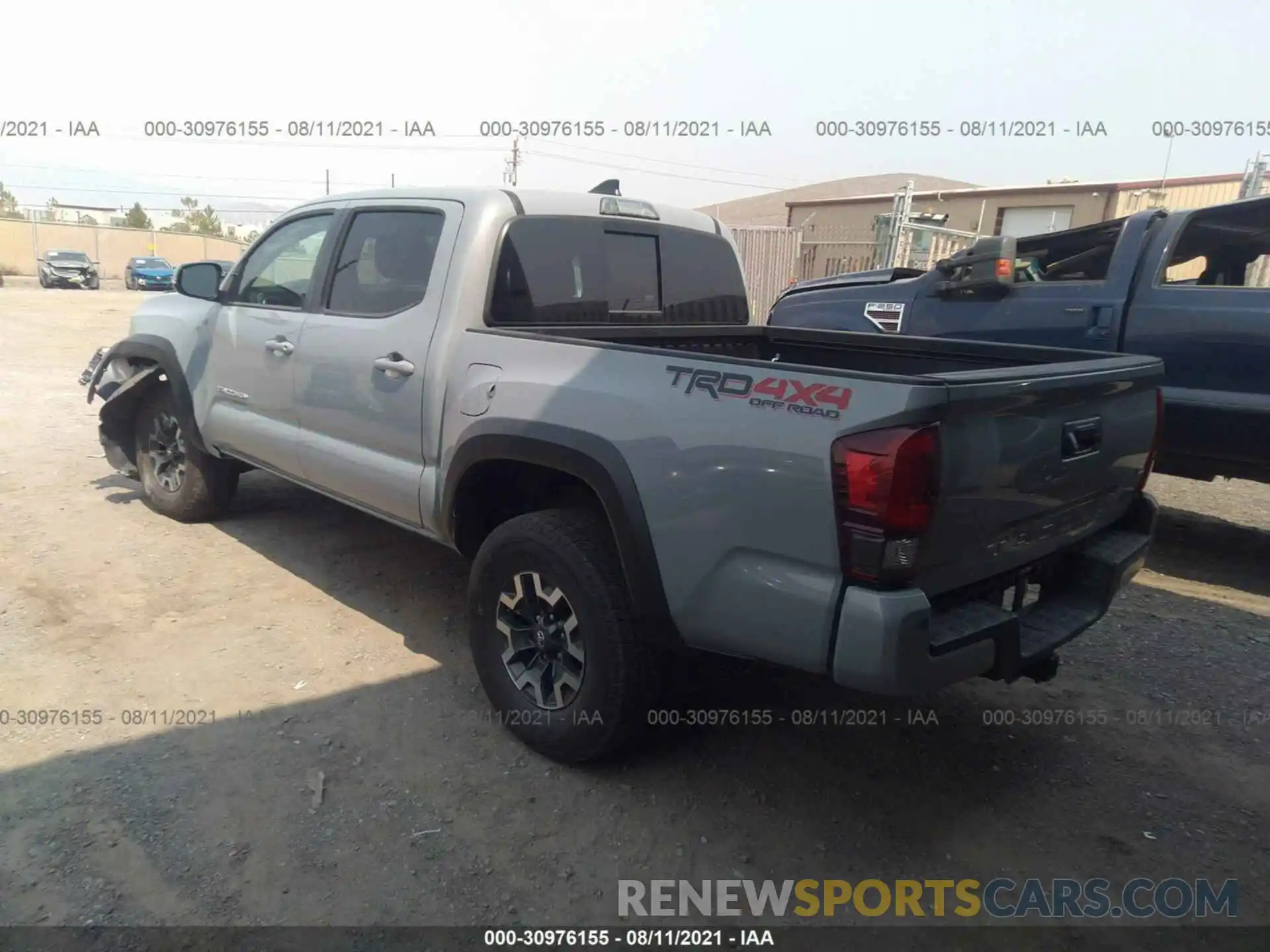 3 Photograph of a damaged car 3TMCZ5AN0KM236979 TOYOTA TACOMA 4WD 2019