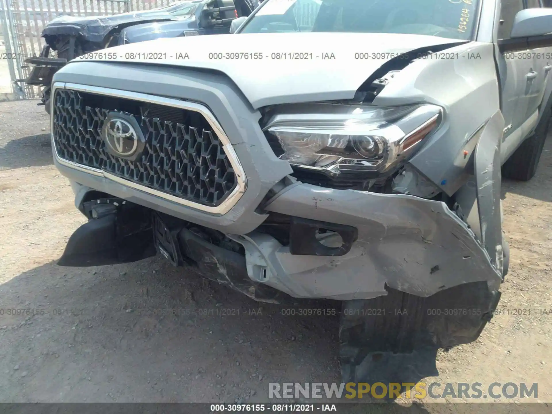 6 Photograph of a damaged car 3TMCZ5AN0KM236979 TOYOTA TACOMA 4WD 2019