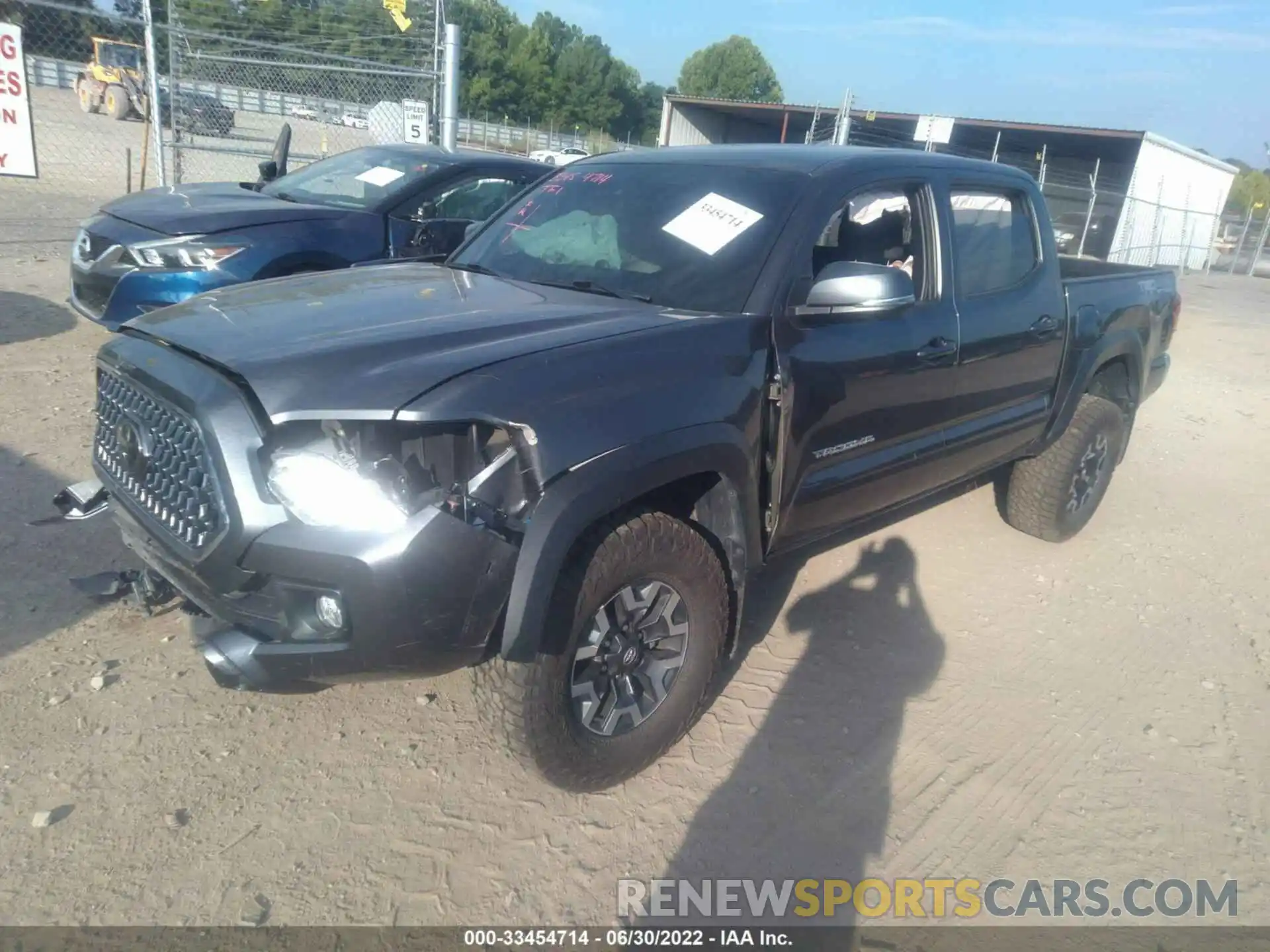 2 Photograph of a damaged car 3TMCZ5AN0KM238487 TOYOTA TACOMA 4WD 2019