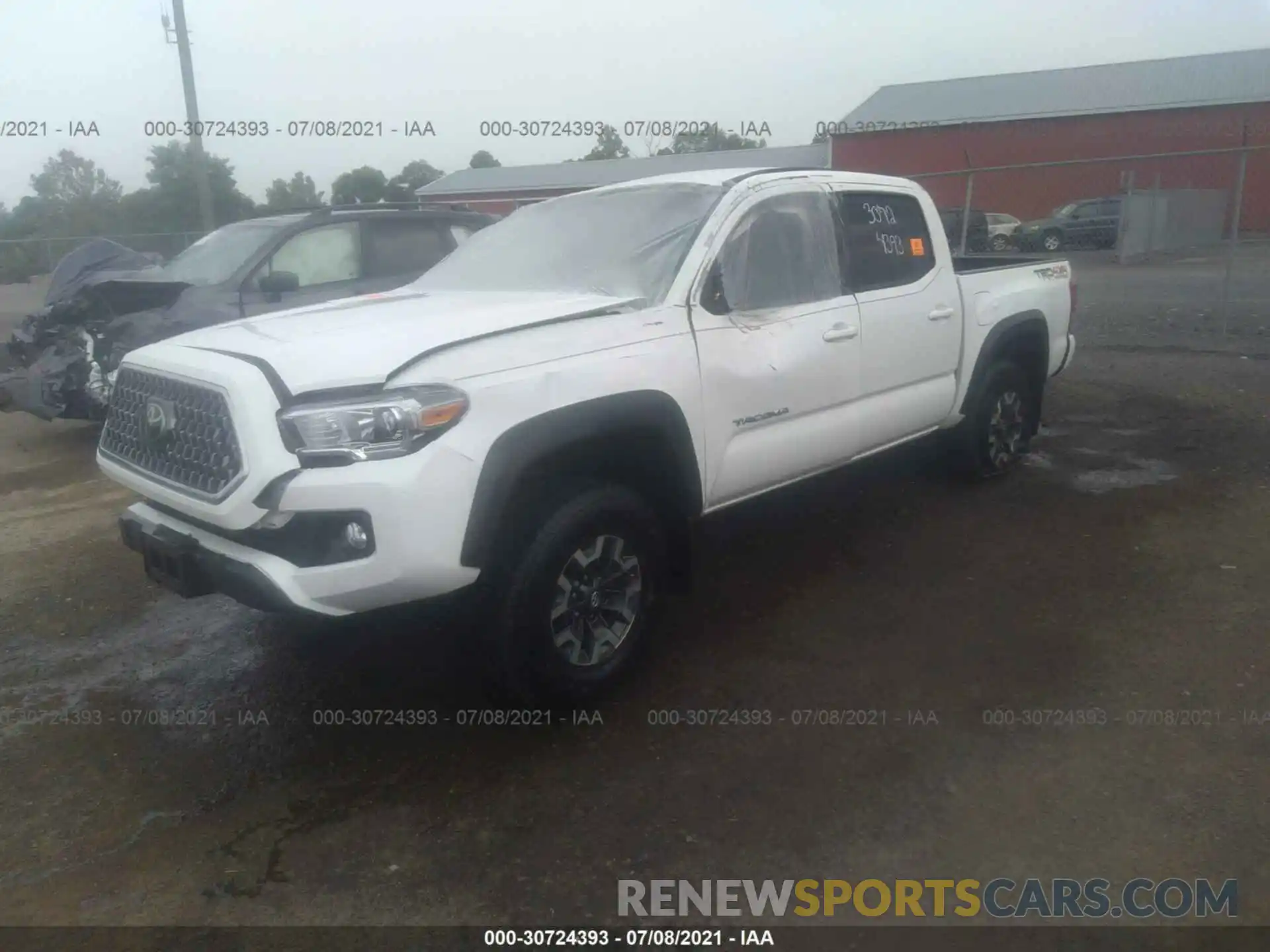 2 Фотография поврежденного автомобиля 3TMCZ5AN0KM245553 TOYOTA TACOMA 4WD 2019