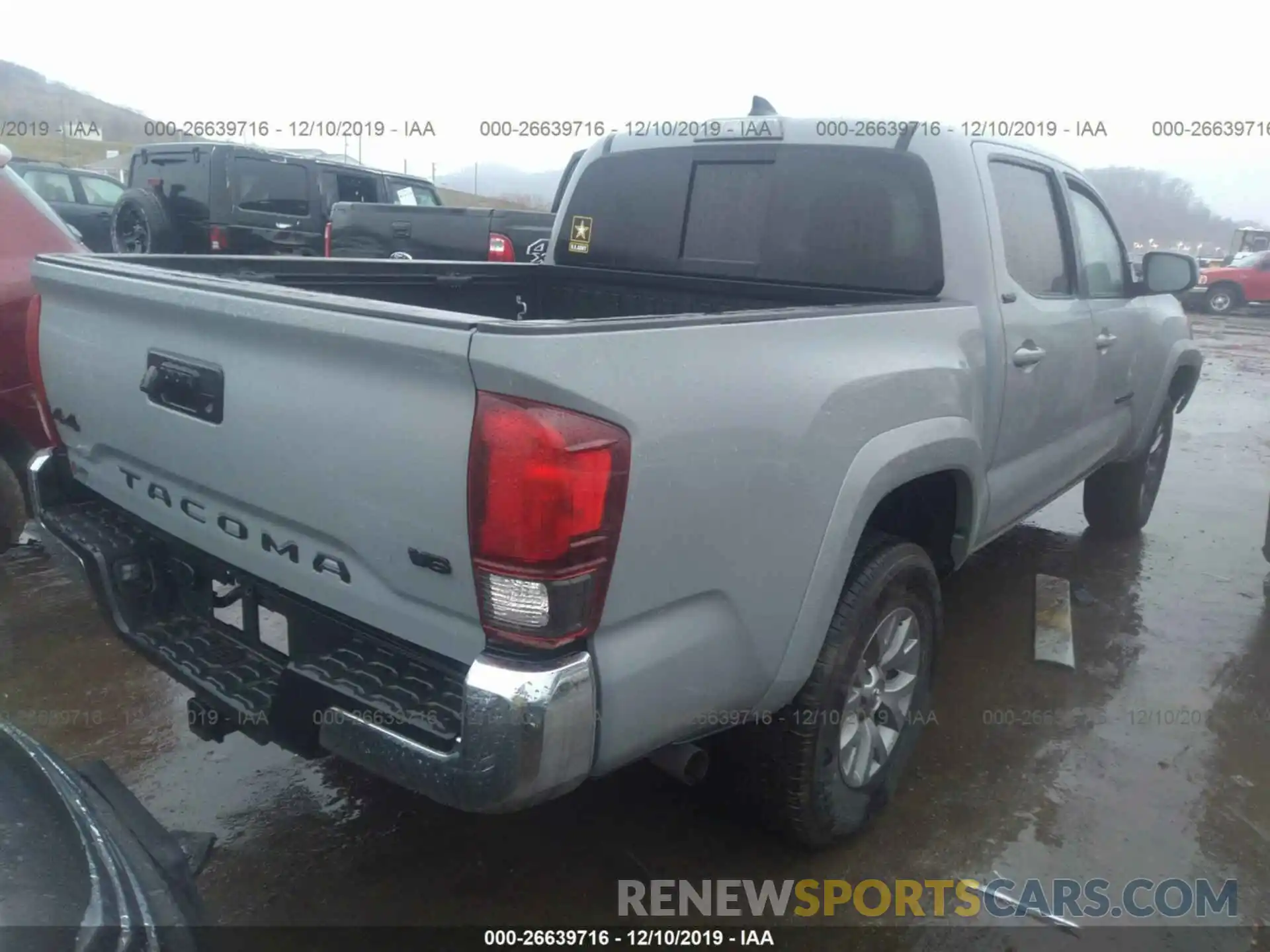 4 Фотография поврежденного автомобиля 3TMCZ5AN0KM248291 TOYOTA TACOMA 4WD 2019