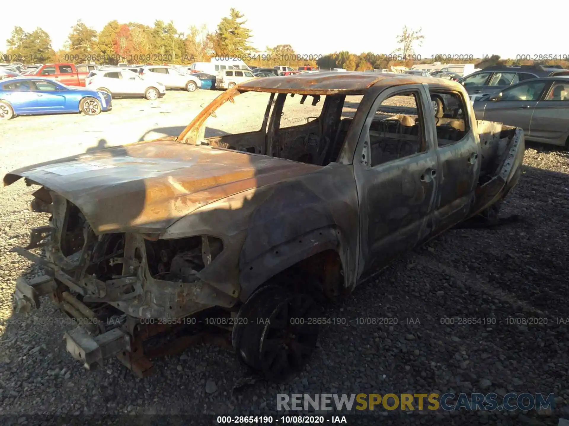 2 Photograph of a damaged car 3TMCZ5AN0KM255032 TOYOTA TACOMA 4WD 2019