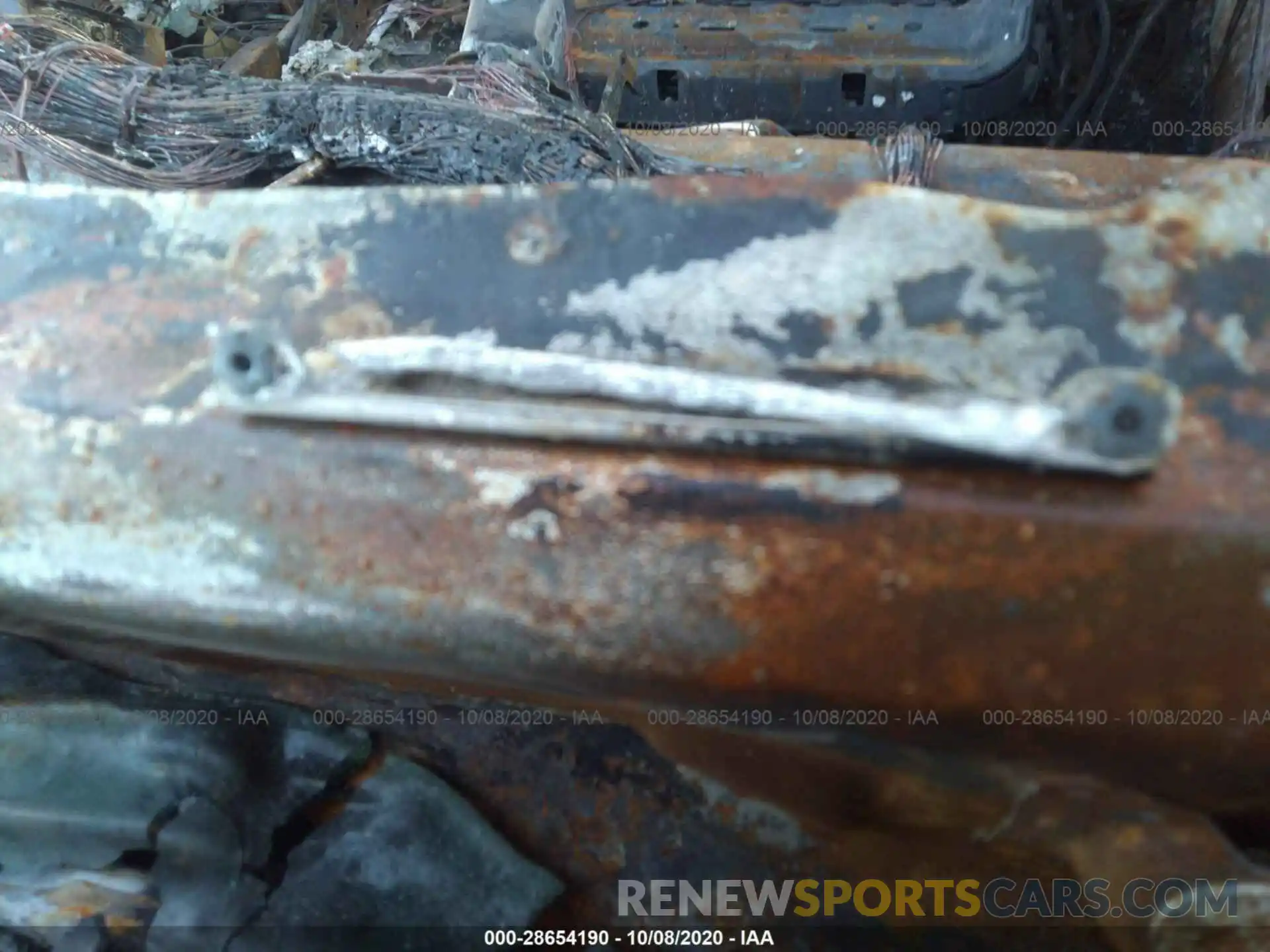 9 Photograph of a damaged car 3TMCZ5AN0KM255032 TOYOTA TACOMA 4WD 2019