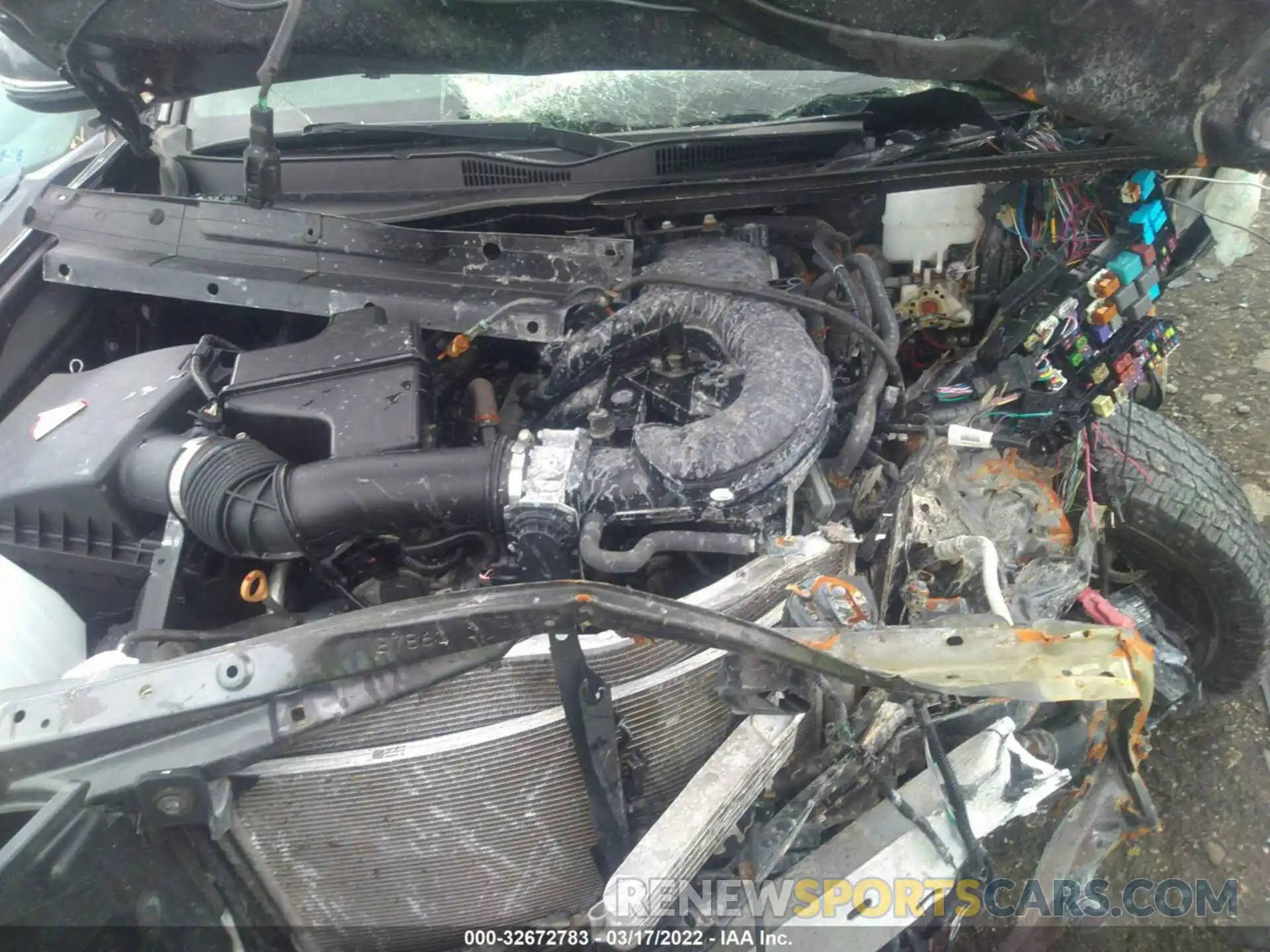 10 Photograph of a damaged car 3TMCZ5AN0KM256357 TOYOTA TACOMA 4WD 2019