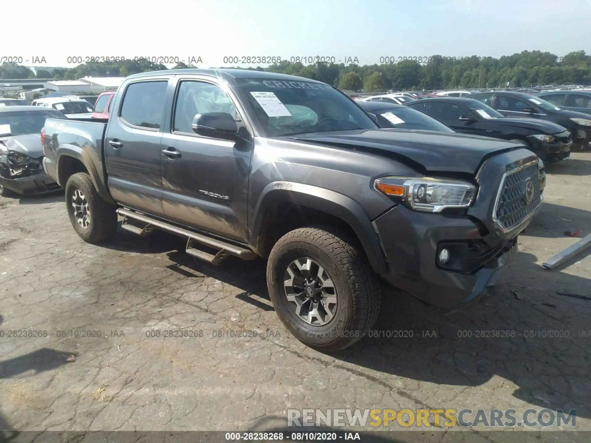 1 Photograph of a damaged car 3TMCZ5AN0KM256990 TOYOTA TACOMA 4WD 2019