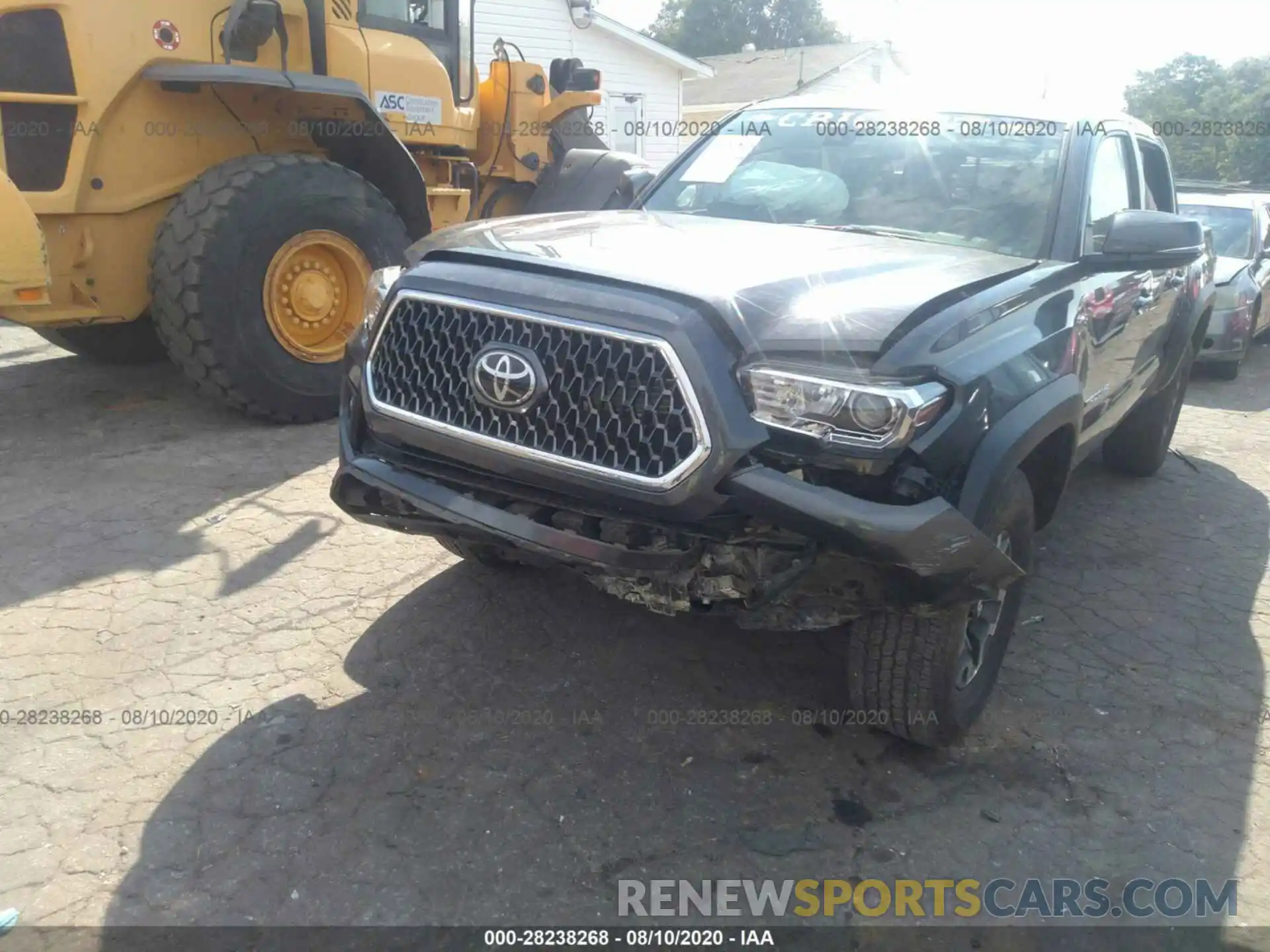 6 Photograph of a damaged car 3TMCZ5AN0KM256990 TOYOTA TACOMA 4WD 2019