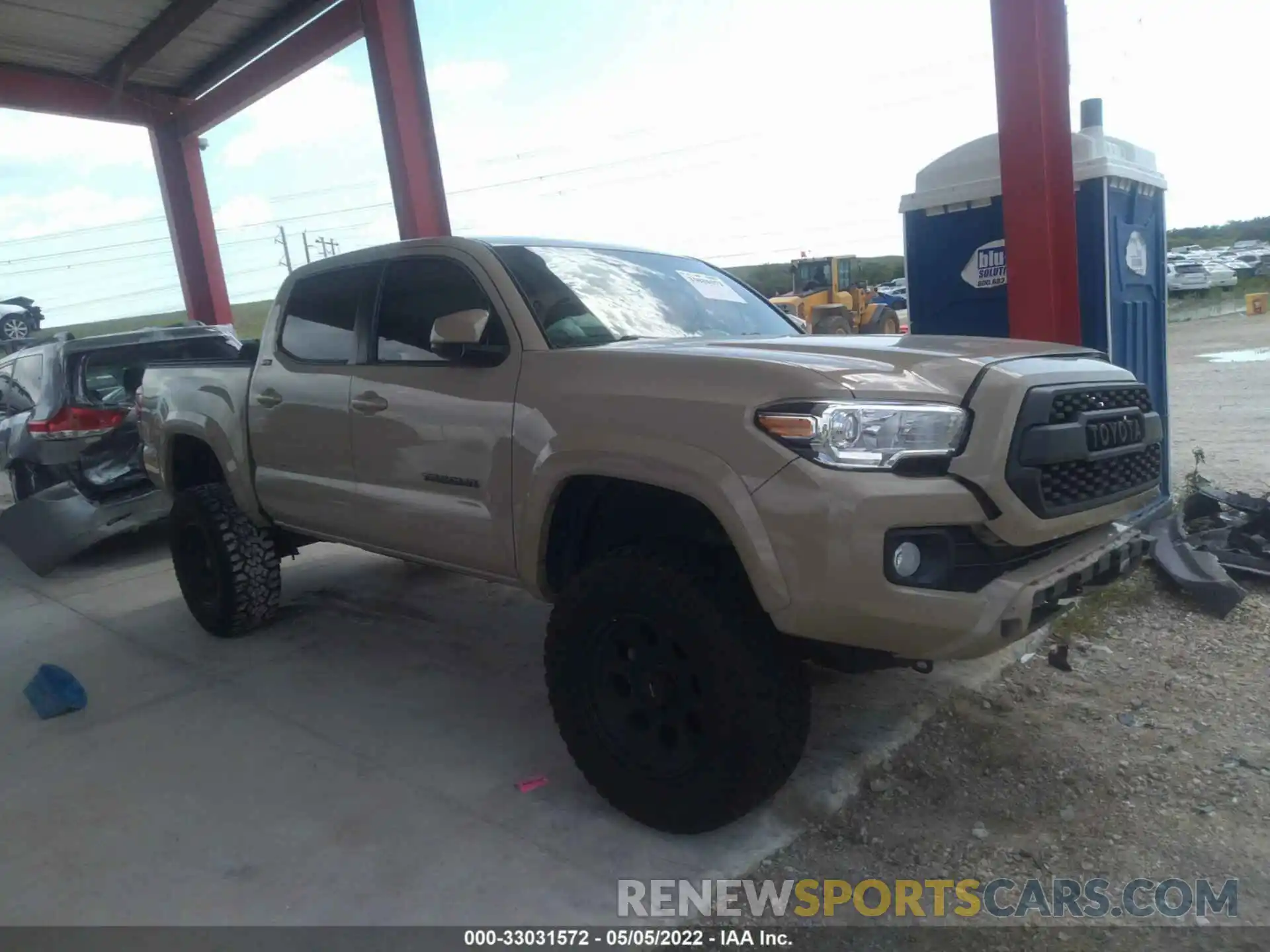 1 Photograph of a damaged car 3TMCZ5AN0KM263583 TOYOTA TACOMA 4WD 2019