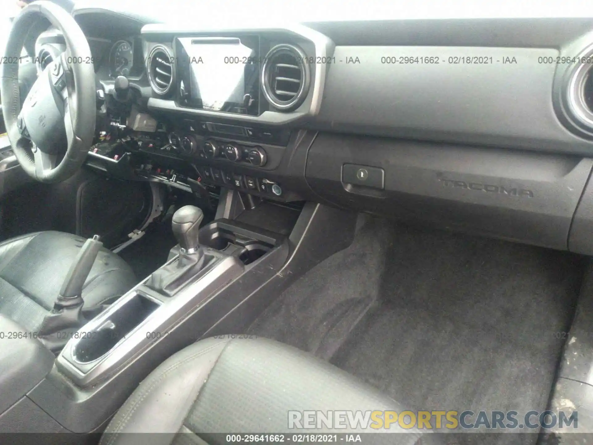 5 Photograph of a damaged car 3TMCZ5AN0KM269156 TOYOTA TACOMA 4WD 2019