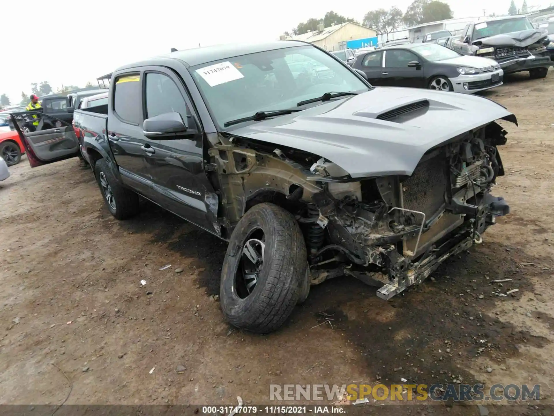 1 Photograph of a damaged car 3TMCZ5AN0KM274292 TOYOTA TACOMA 4WD 2019