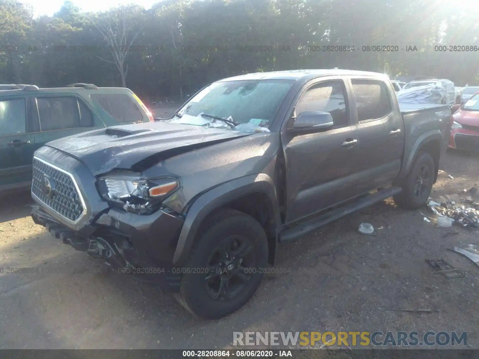 2 Фотография поврежденного автомобиля 3TMCZ5AN0KM276589 TOYOTA TACOMA 4WD 2019