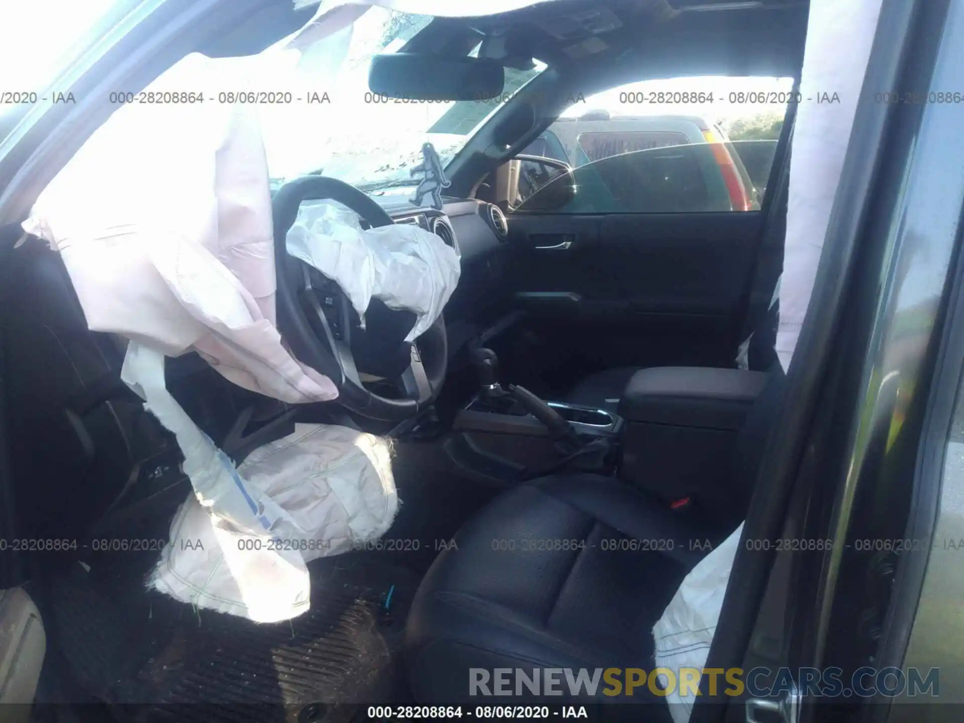 5 Photograph of a damaged car 3TMCZ5AN0KM276589 TOYOTA TACOMA 4WD 2019