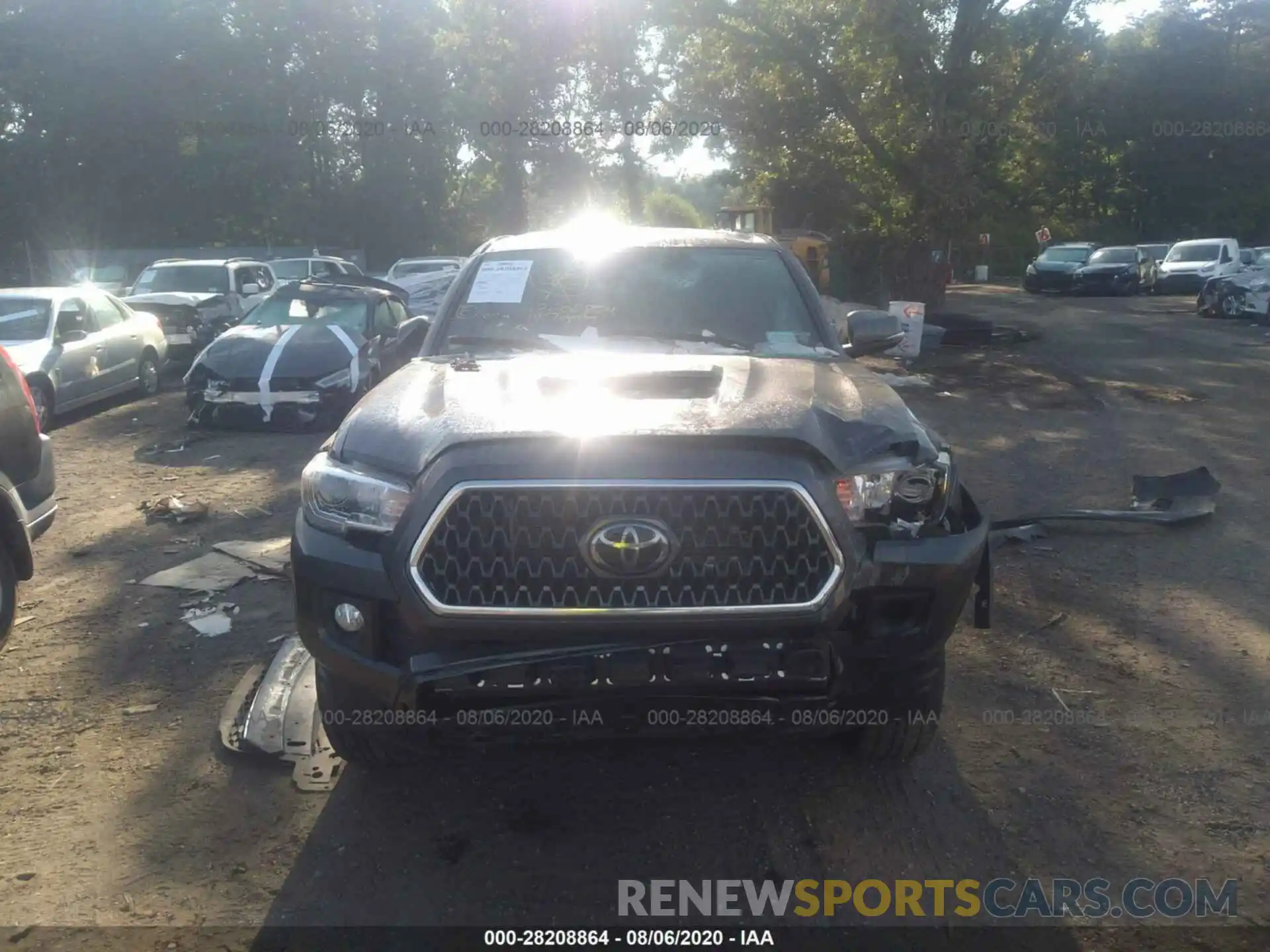 6 Photograph of a damaged car 3TMCZ5AN0KM276589 TOYOTA TACOMA 4WD 2019