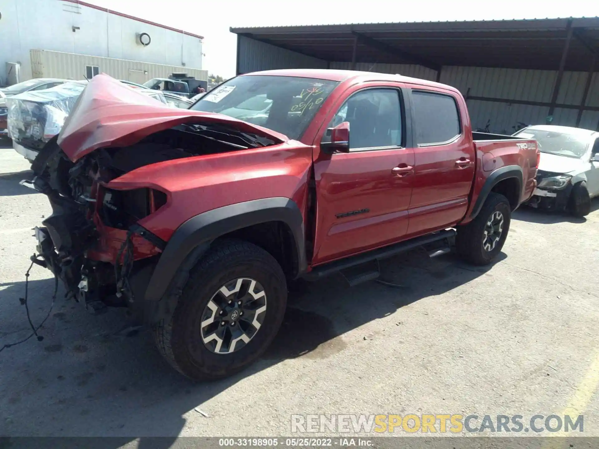 2 Photograph of a damaged car 3TMCZ5AN0KM284627 TOYOTA TACOMA 4WD 2019