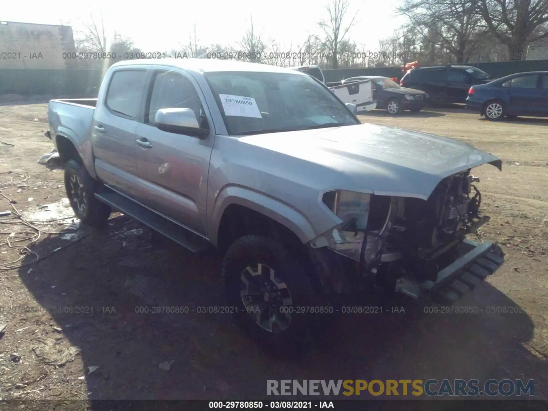 1 Photograph of a damaged car 3TMCZ5AN0KM284658 TOYOTA TACOMA 4WD 2019