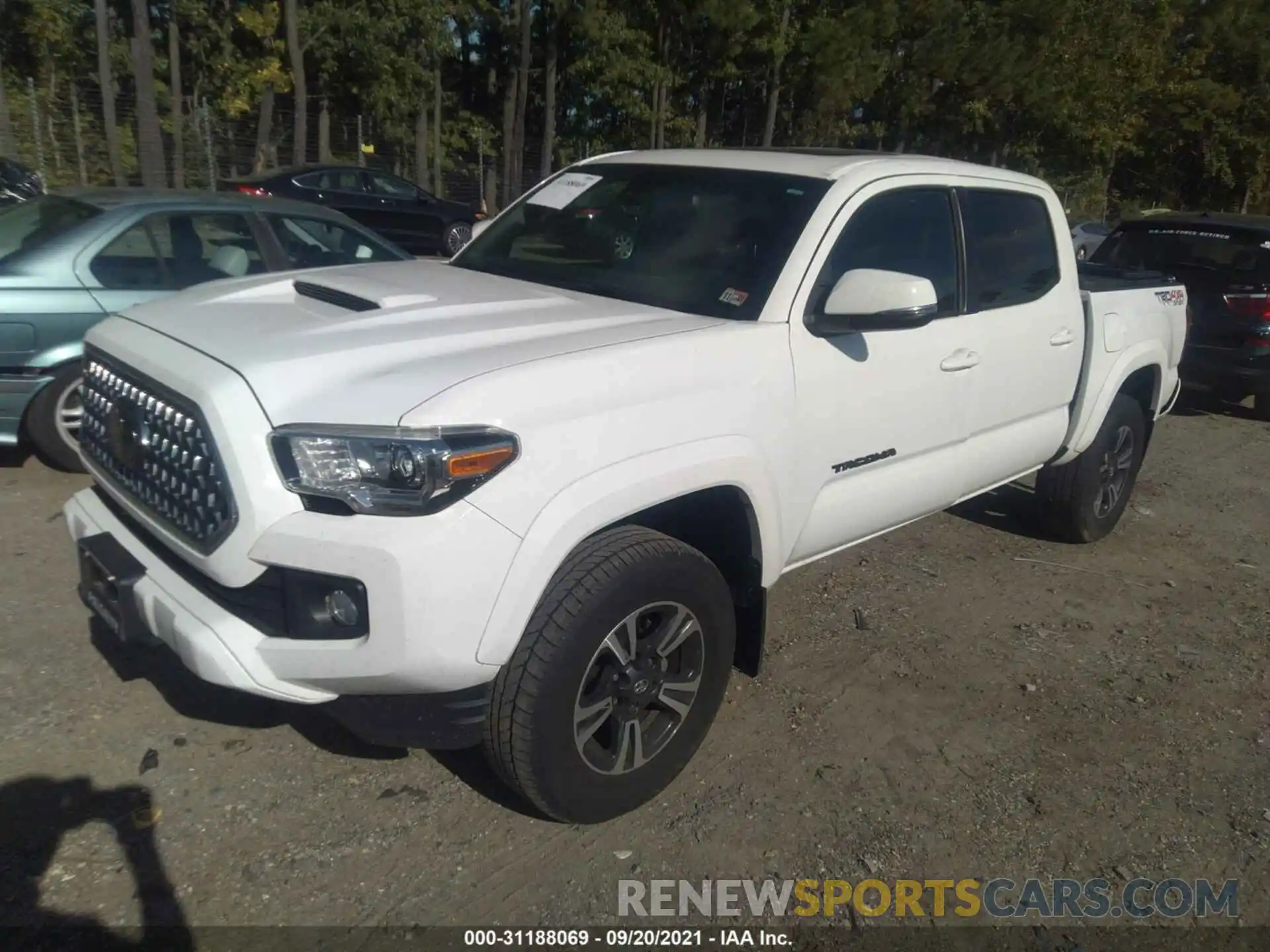 2 Photograph of a damaged car 3TMCZ5AN0KM285955 TOYOTA TACOMA 4WD 2019